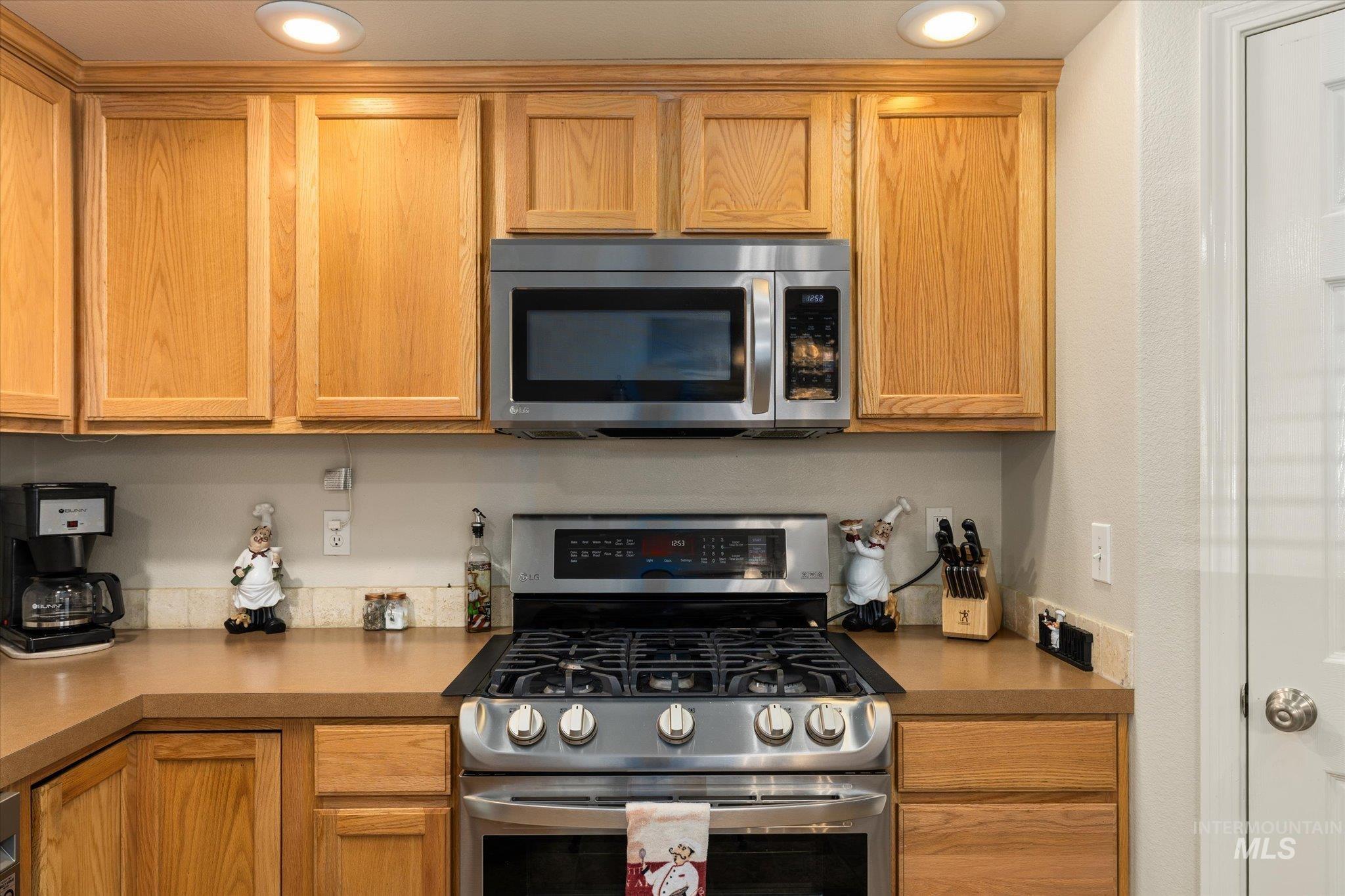 5401 Barkley Way, Caldwell, Idaho 83607, 4 Bedrooms, 2 Bathrooms, Residential For Sale, Price $399,000,MLS 98988114