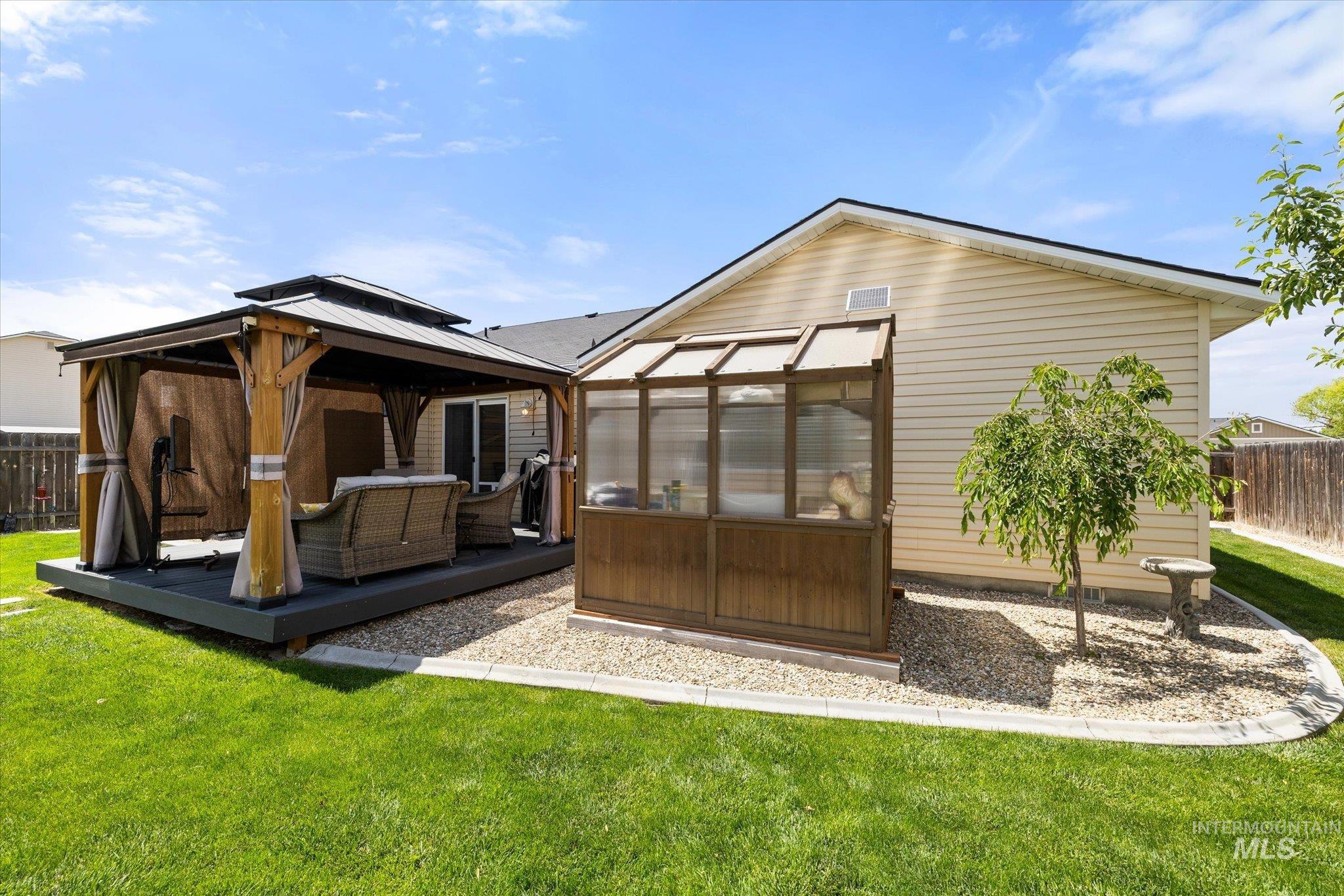 5401 Barkley Way, Caldwell, Idaho 83607, 4 Bedrooms, 2 Bathrooms, Residential For Sale, Price $399,000,MLS 98988114