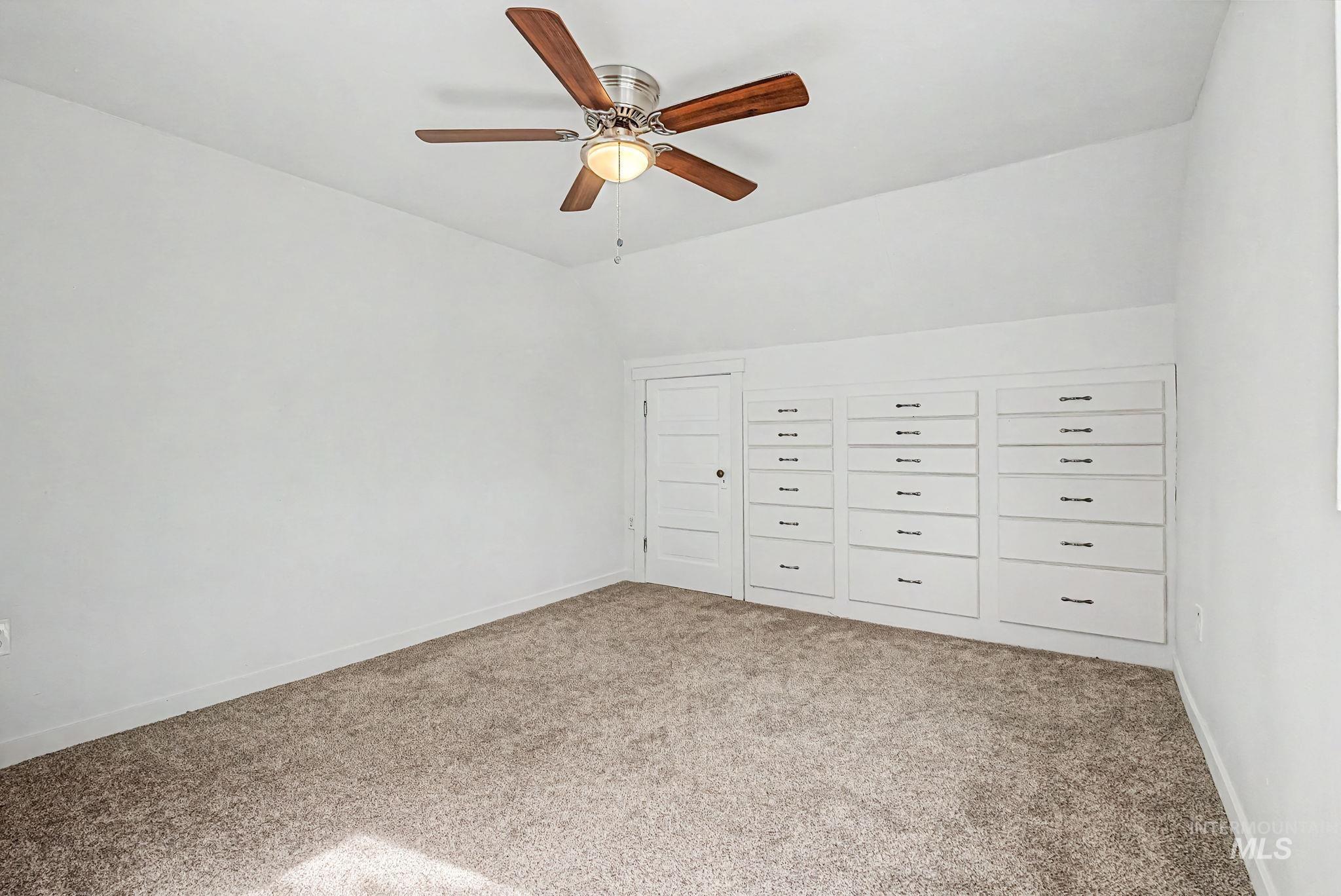 621 S Borchers Lane, Caldwell, Idaho 83605, 4 Bedrooms, 2 Bathrooms, Residential For Sale, Price $569,000,MLS 98988117