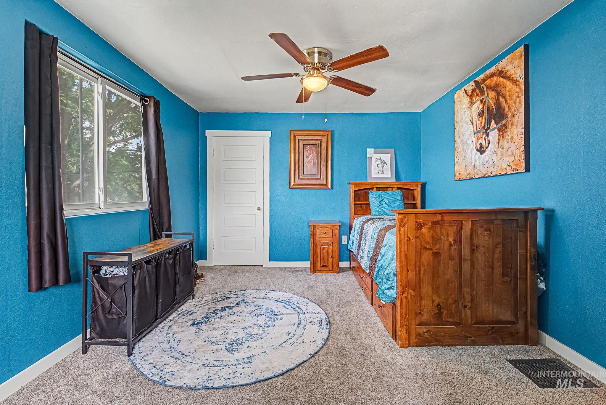 621 S Borchers Lane, Caldwell, Idaho 83605, 4 Bedrooms, 2 Bathrooms, Residential For Sale, Price $569,000,MLS 98988117