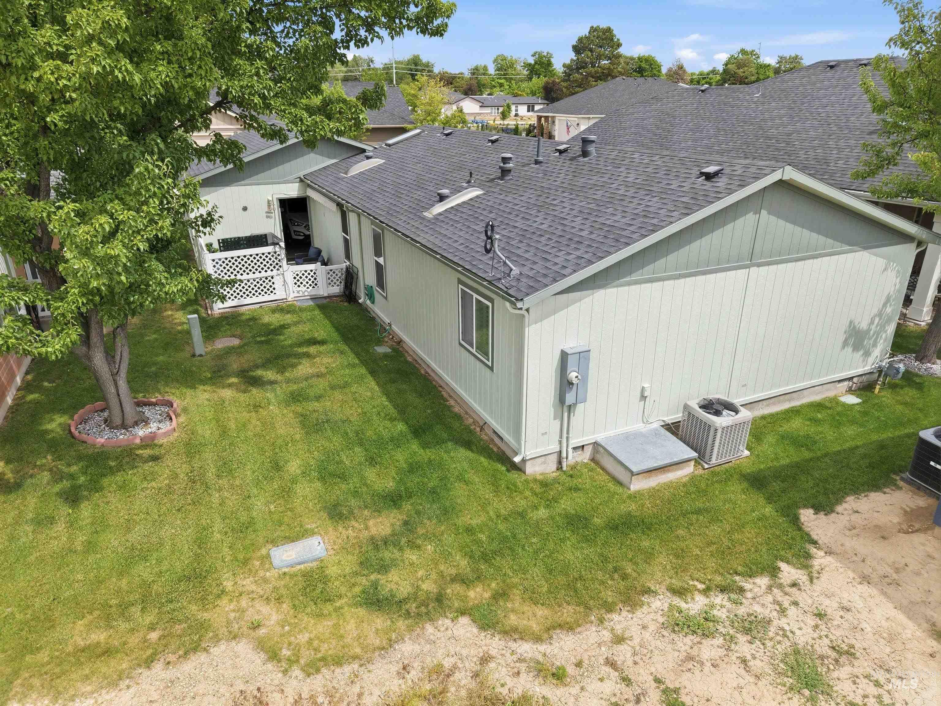 421 S Curtis Rd #202, Boise, Idaho 83705, 2 Bedrooms, 2 Bathrooms, Residential For Sale, Price $237,500, 98988118