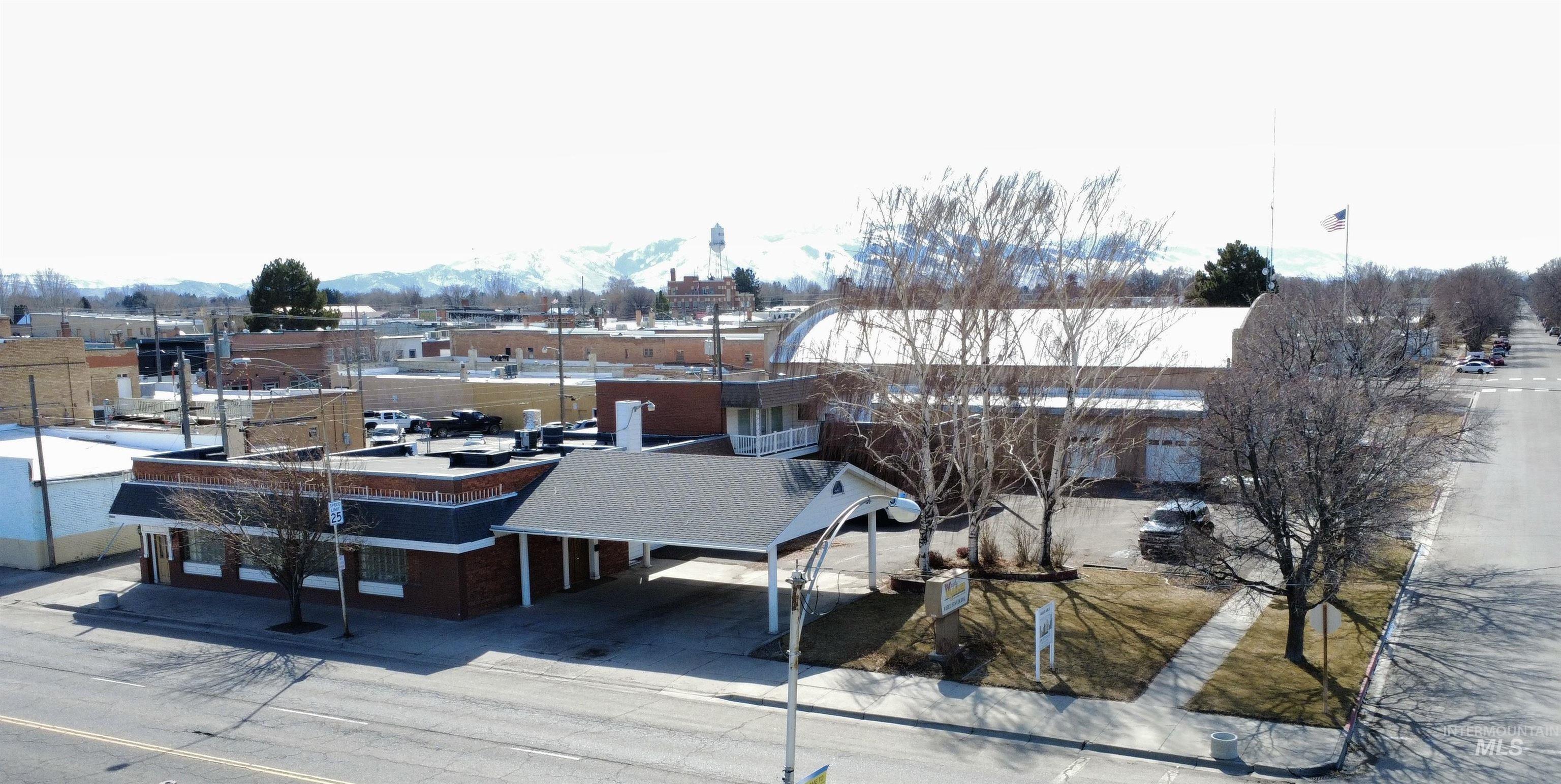 221 W Main St, Burley, Idaho 83318-1616, 3 Bedrooms, 2 Bathrooms, Residential Income For Sale, Price $690,000,MLS 98988121