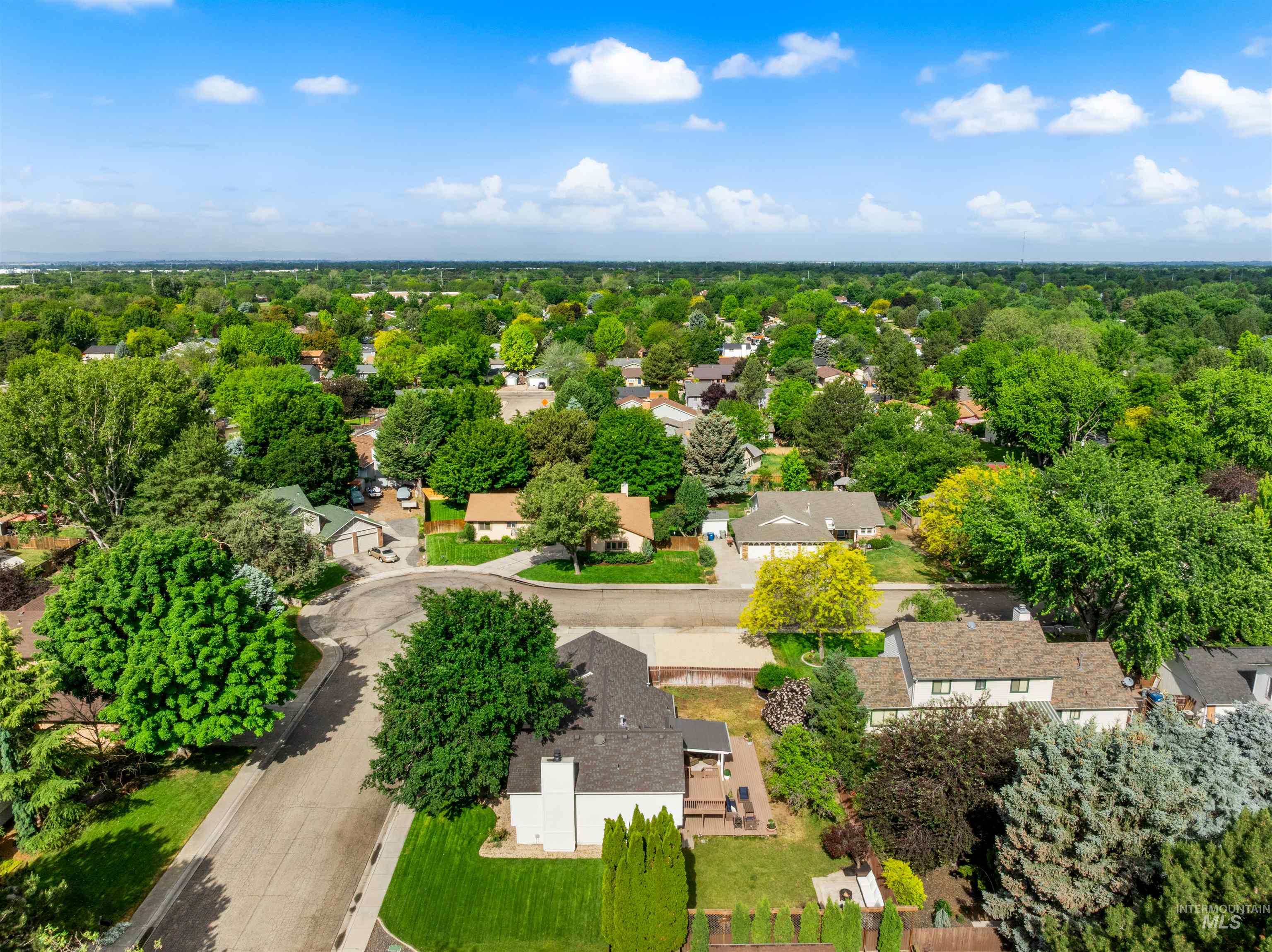3856 Pennfield Avenue, Boise, Idaho 83713, 3 Bedrooms, 2.5 Bathrooms, Residential For Sale, Price $599,900,MLS 98988122