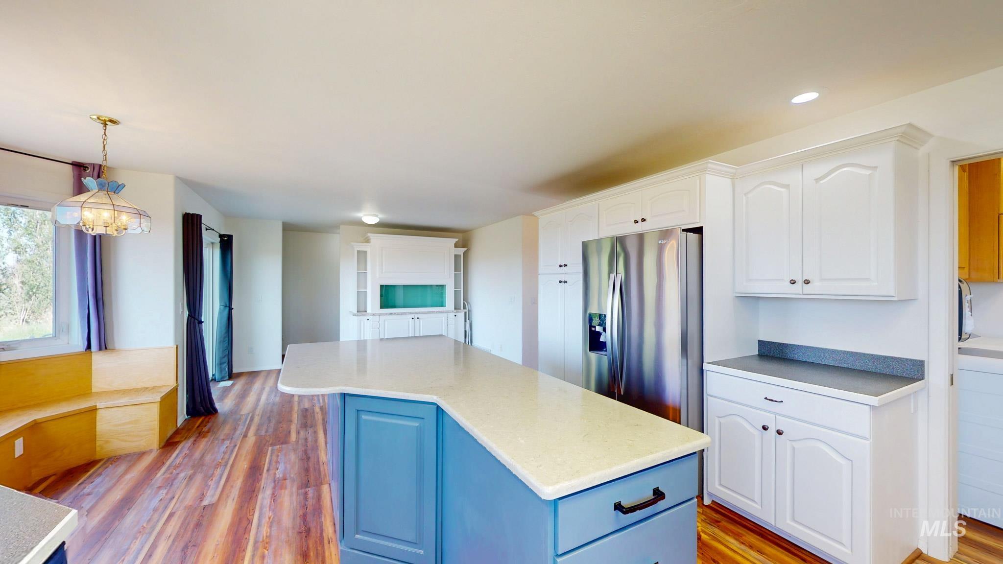 3374 N 1200 E, Buhl, Idaho 83316, 5 Bedrooms, 2 Bathrooms, Residential For Sale, Price $479,000,MLS 98988124