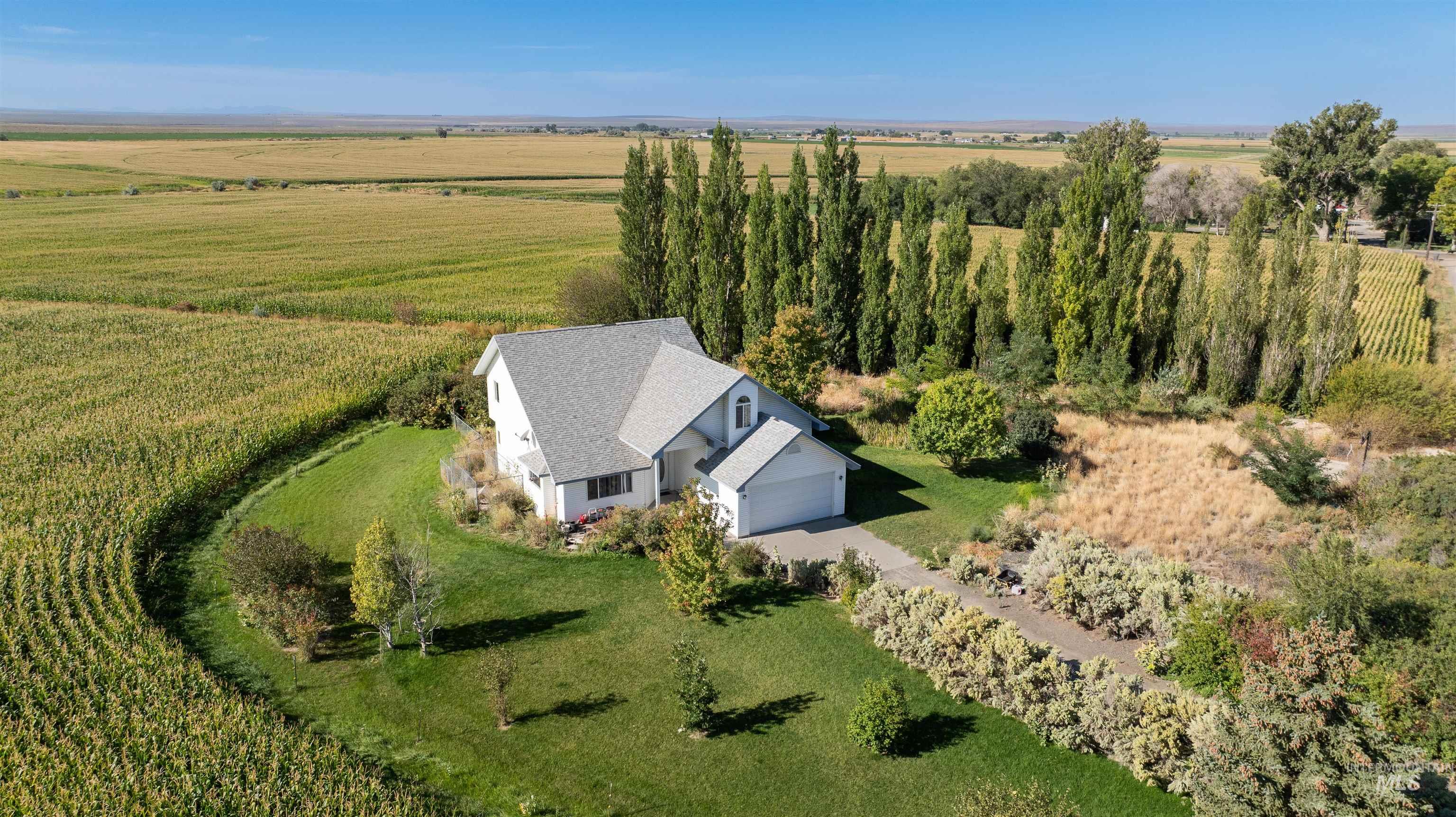 3374 N 1200 E, Buhl, Idaho 83316, 5 Bedrooms, 2 Bathrooms, Residential For Sale, Price $479,000,MLS 98988124