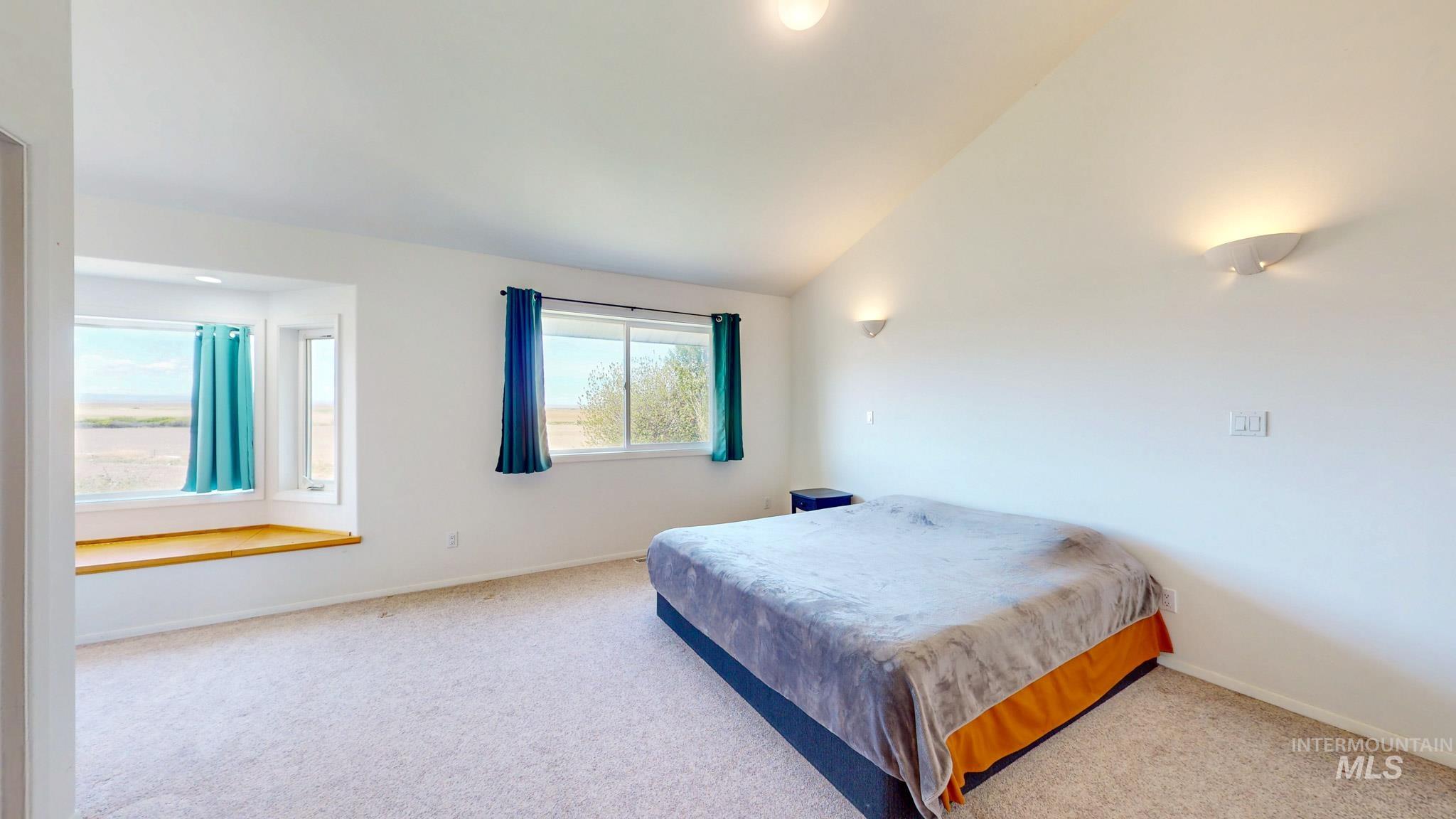 3374 N 1200 E, Buhl, Idaho 83316, 5 Bedrooms, 2 Bathrooms, Residential For Sale, Price $479,000,MLS 98988124