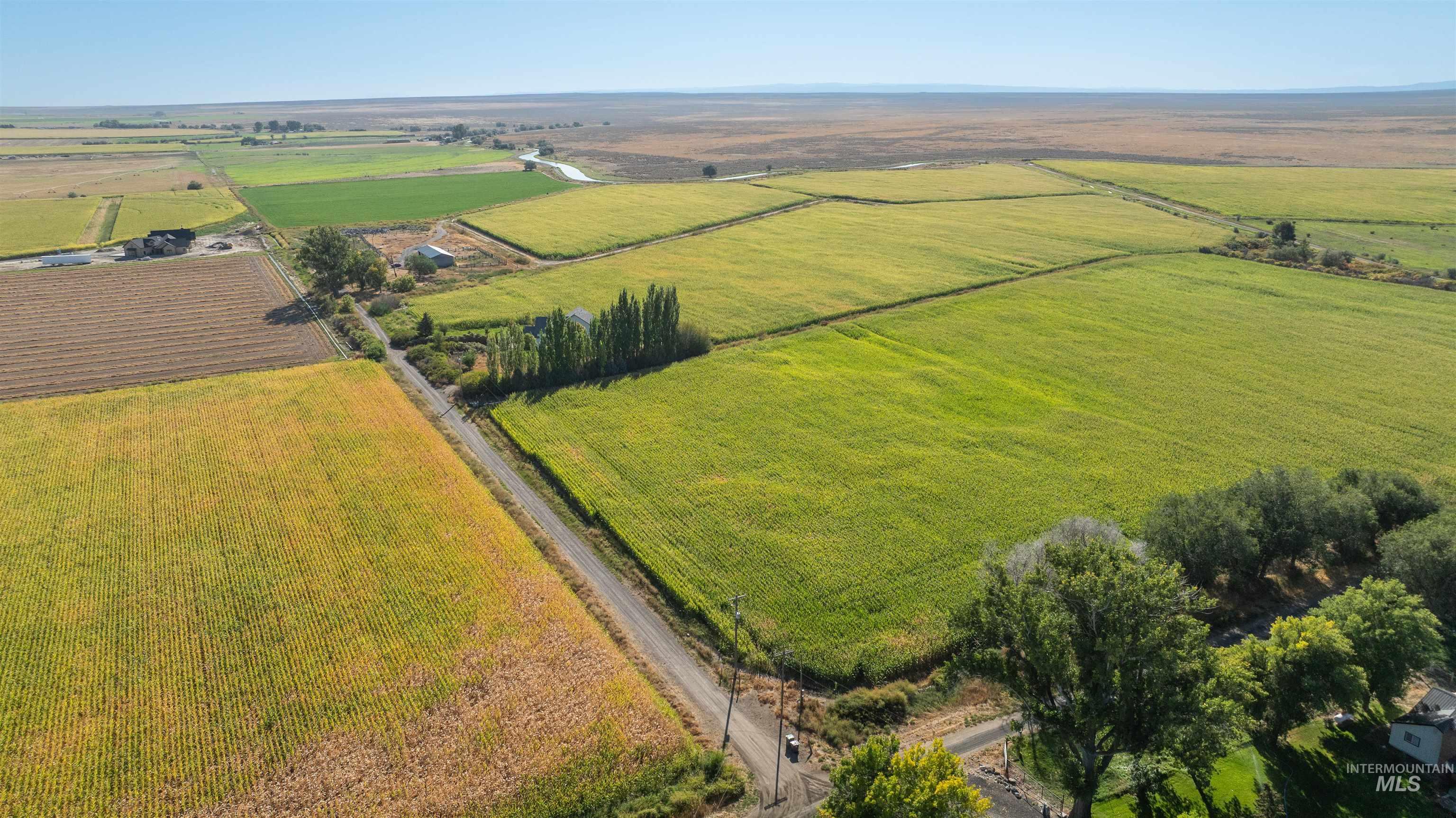 3374 N 1200 E, Buhl, Idaho 83316, 5 Bedrooms, 2 Bathrooms, Residential For Sale, Price $479,000,MLS 98988124