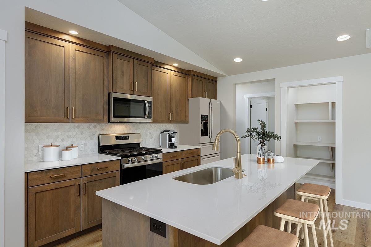 1750 E Hadler St., Meridian, Idaho 83642, 3 Bedrooms, 2 Bathrooms, Residential For Sale, Price $455,800,MLS 98988128