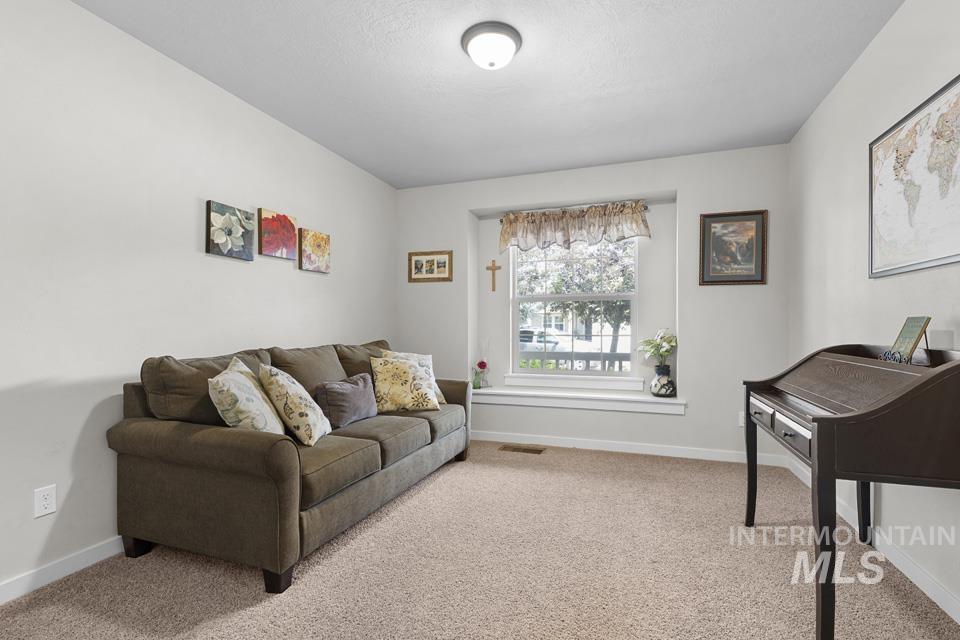 1483 W Arch Rock St, Meridian, Idaho 83646, 3 Bedrooms, 2 Bathrooms, Residential For Sale, Price $480,000,MLS 98988129