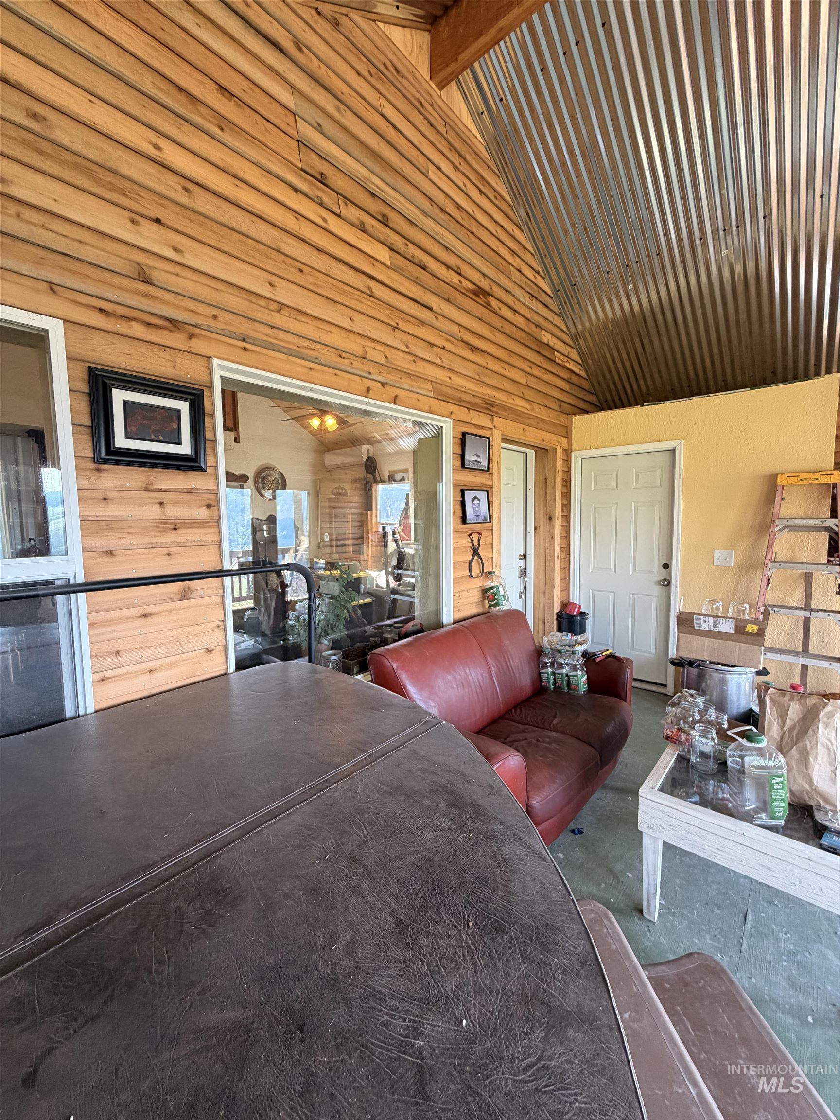 204 CANYON DR, Kooskia, Idaho 83539, 1 Bedroom, 1 Bathroom, Residential For Sale, Price $340,000, 98988133