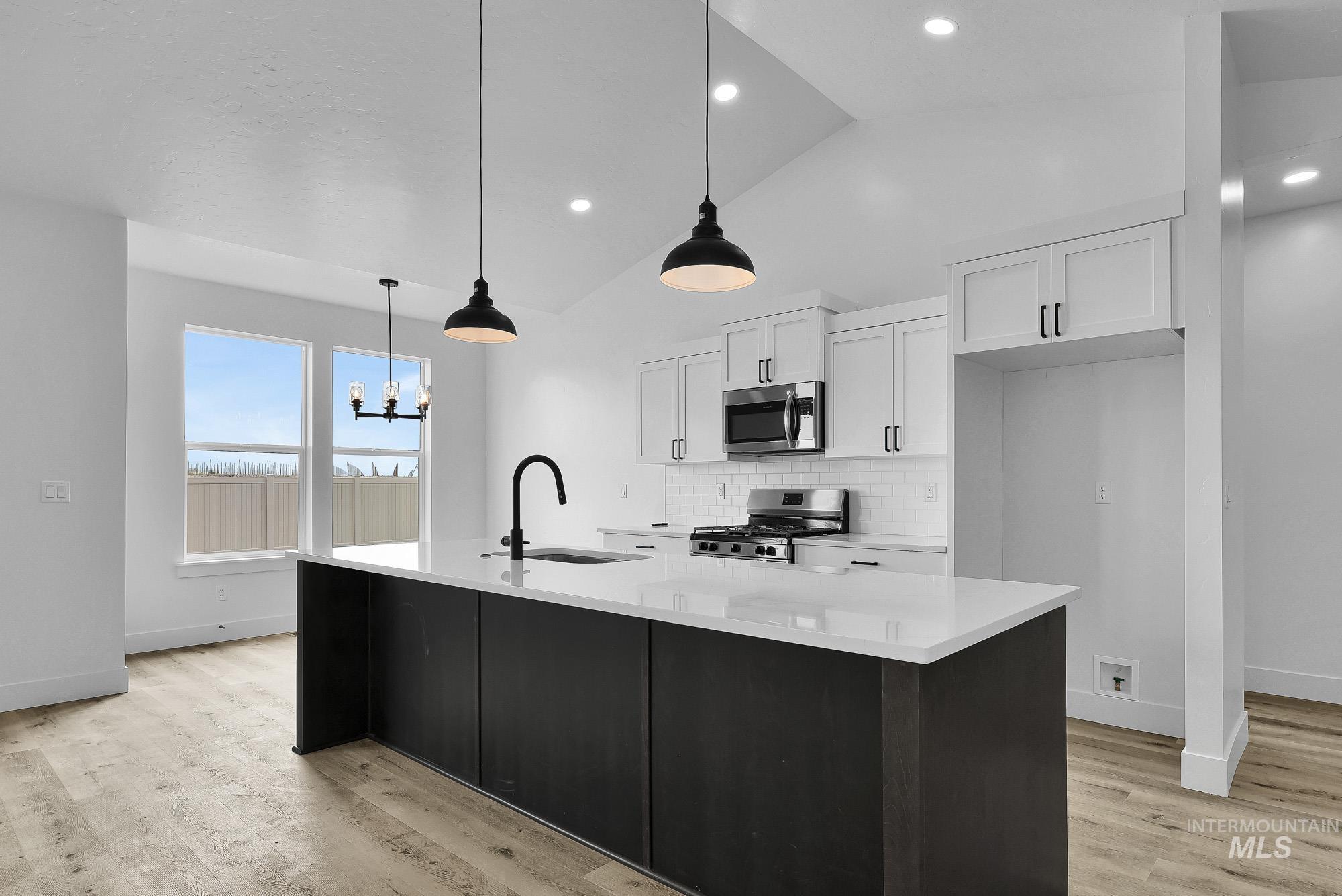 1155 Velvet Loop, Wilder, Idaho 83676, 4 Bedrooms, 2 Bathrooms, Residential For Sale, Price $369,999, 98988134