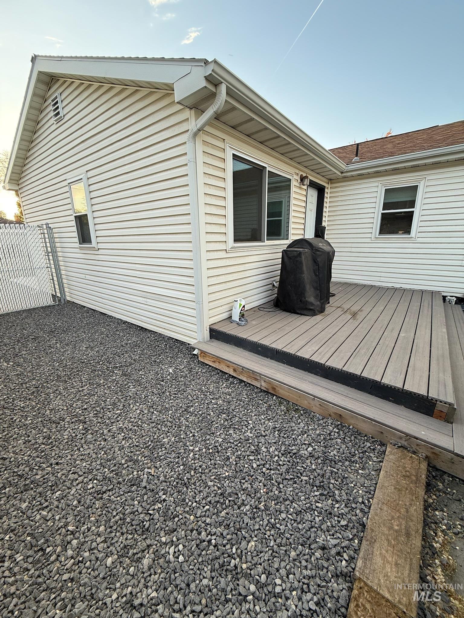 339 Polk St, Twin Falls, Idaho 83301, 3 Bedrooms, 2 Bathrooms, Residential For Sale, Price $334,900, 98988135