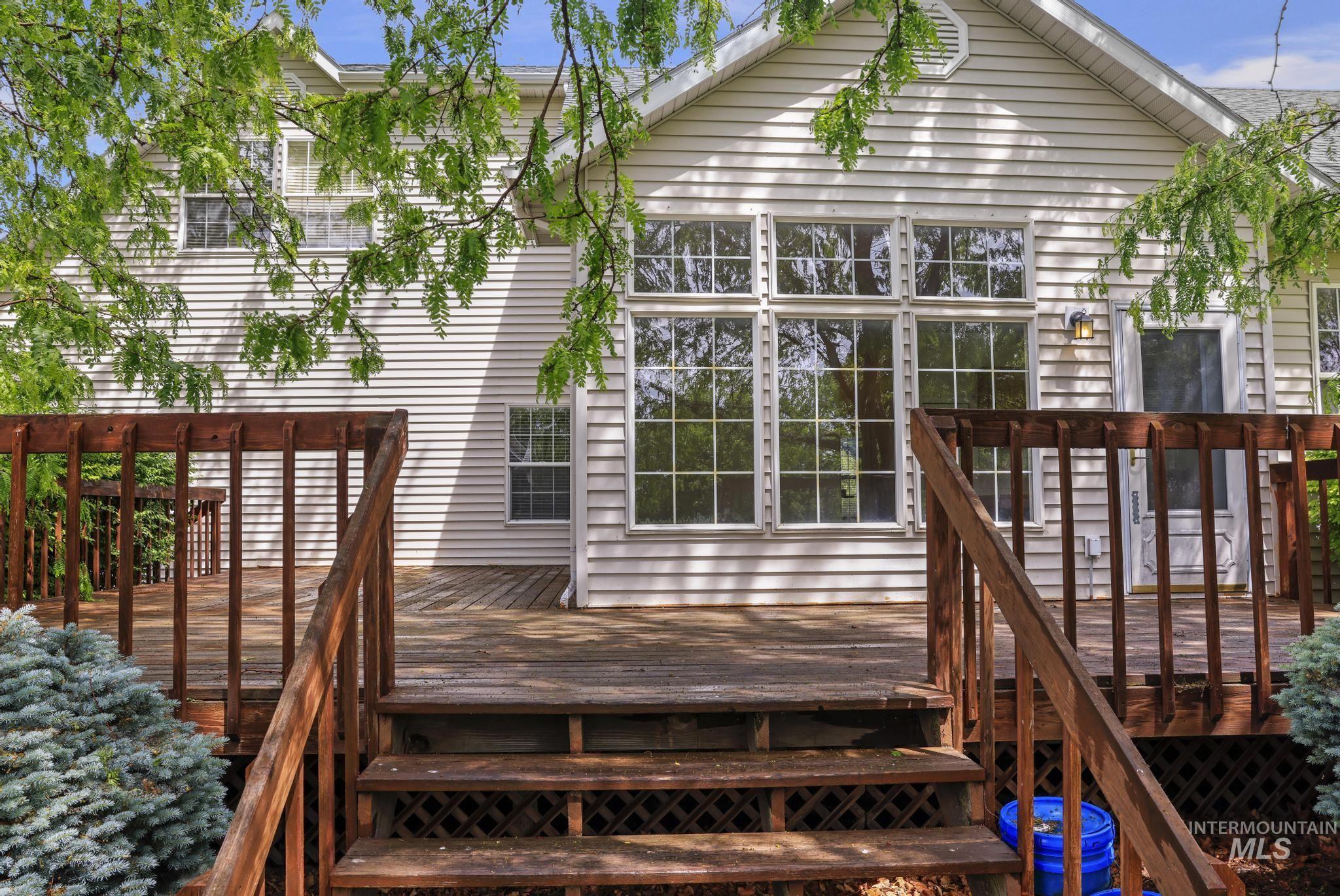 3711 N 2506 E, Twin Falls, Idaho 83301, 3 Bedrooms, 3 Bathrooms, Residential For Sale, Price $875,000, 98988138