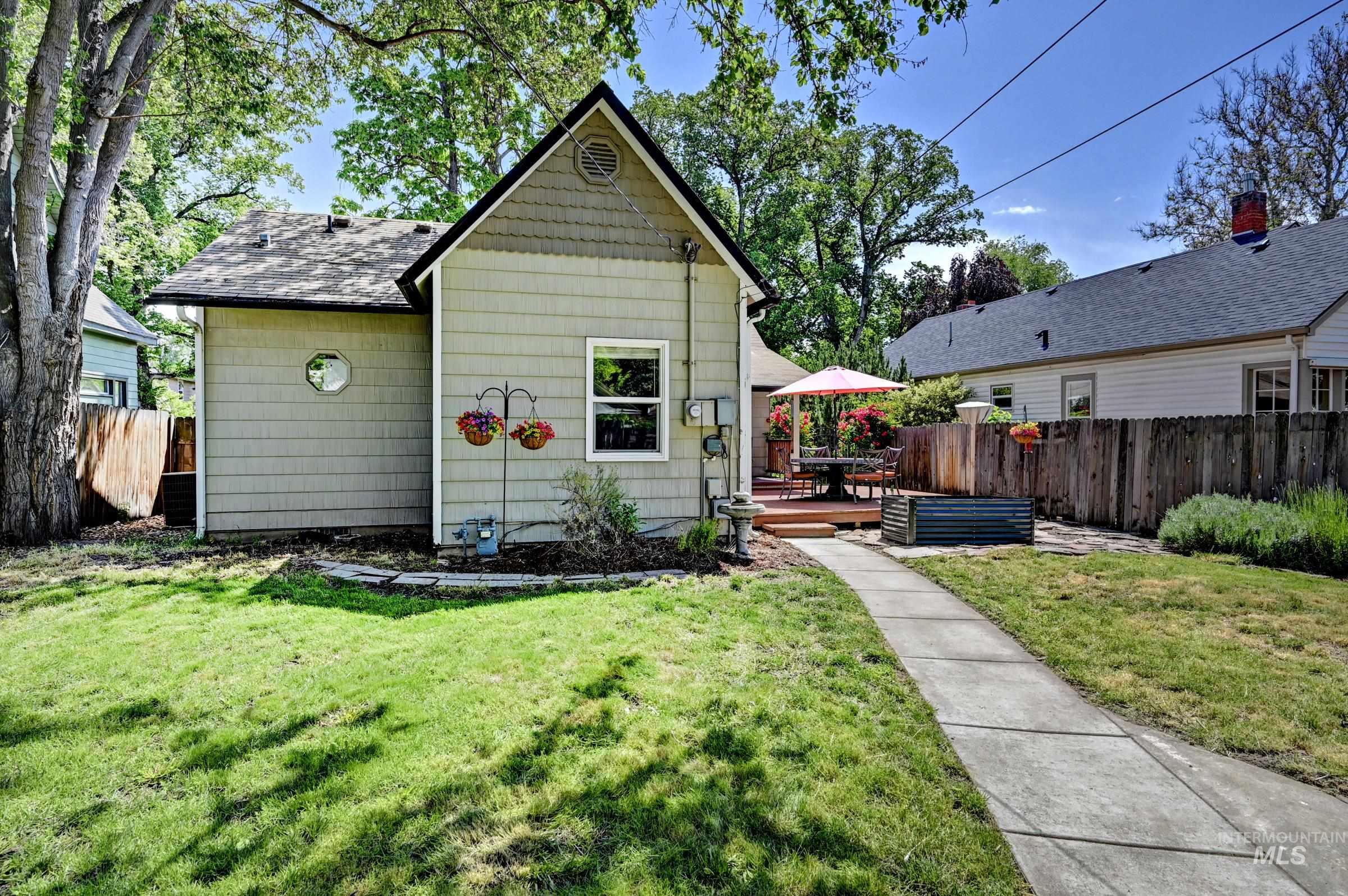 1303 N 15th St, Boise, Idaho 83702, 3 Bedrooms, 2 Bathrooms, Residential For Sale, Price $698,888, 98988140