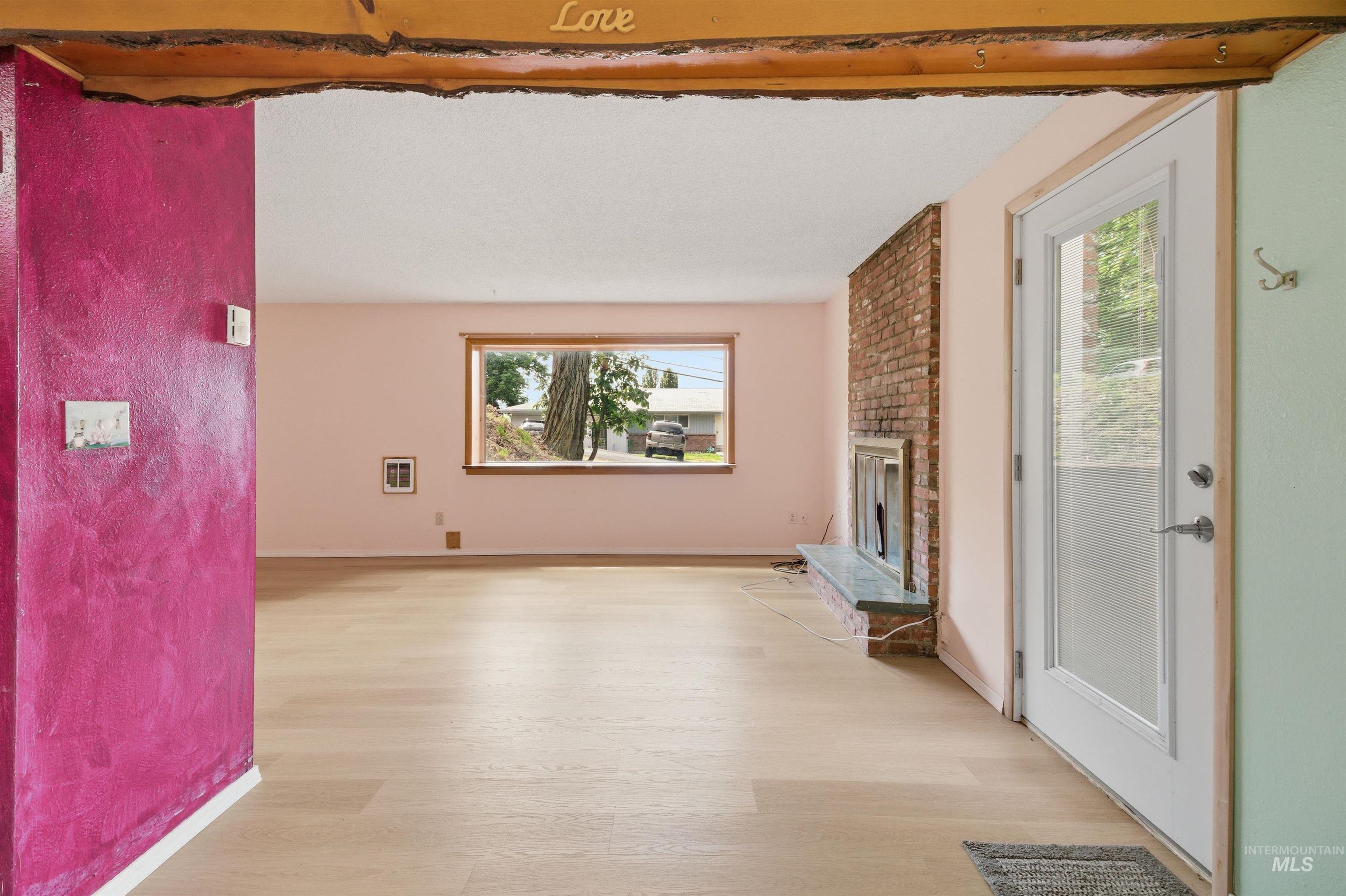 416 N Van Buren, Moscow, Idaho 83843, 2 Bedrooms, 1 Bathroom, Residential Income For Sale, Price $415,000,MLS 98988152