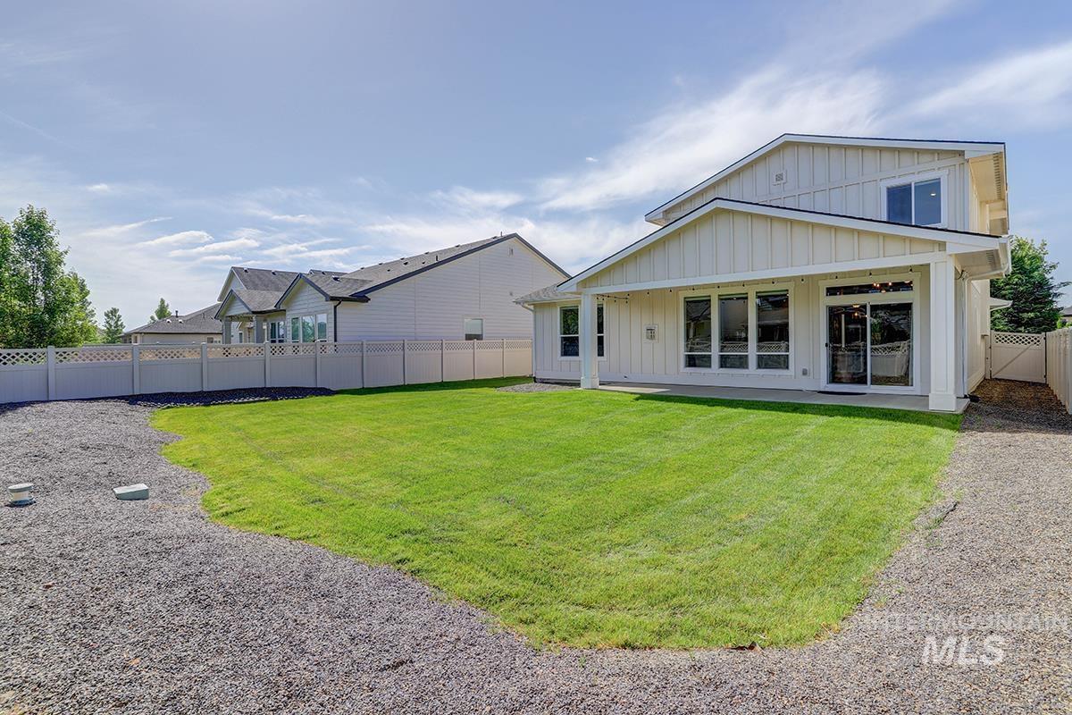 3878 W Lesina Dr., Meridian, Idaho 83646, 4 Bedrooms, 2.5 Bathrooms, Residential For Sale, Price $687,900, 98988168