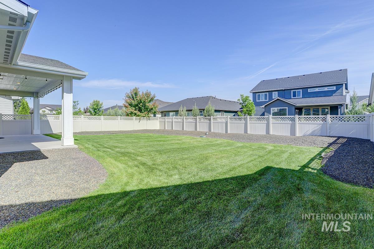 3878 W Lesina Dr., Meridian, Idaho 83646, 4 Bedrooms, 2.5 Bathrooms, Residential For Sale, Price $687,900, 98988168