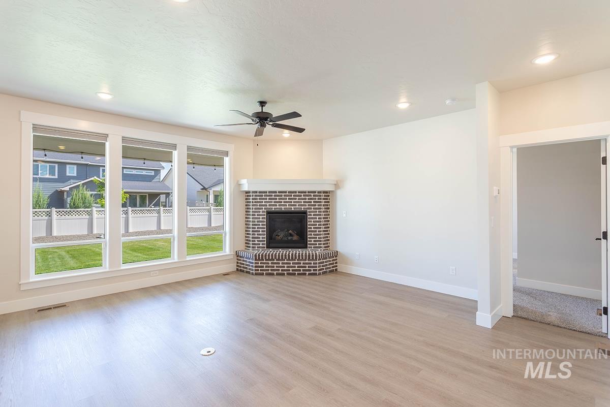 3878 W Lesina Dr., Meridian, Idaho 83646, 4 Bedrooms, 2.5 Bathrooms, Residential For Sale, Price $687,900, 98988168