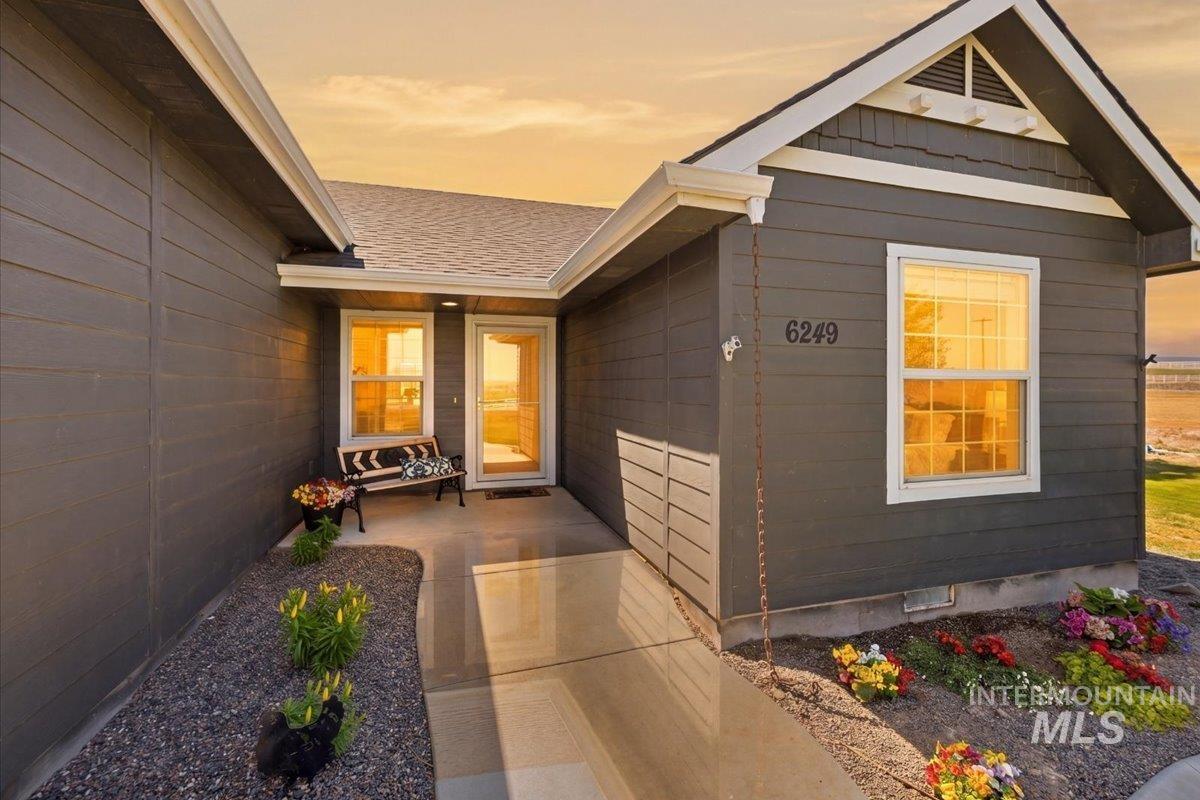 6249 Pershall Road, Marsing, Idaho 83639, 3 Bedrooms, 2 Bathrooms, Residential For Sale, Price $850,000, 98988169