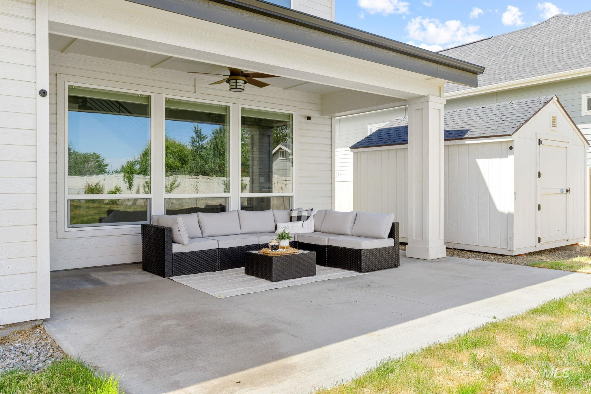 9056 S Fuego, Kuna, Idaho 83634, 5 Bedrooms, 4 Bathrooms, Residential For Sale, Price $929,000, 98988171