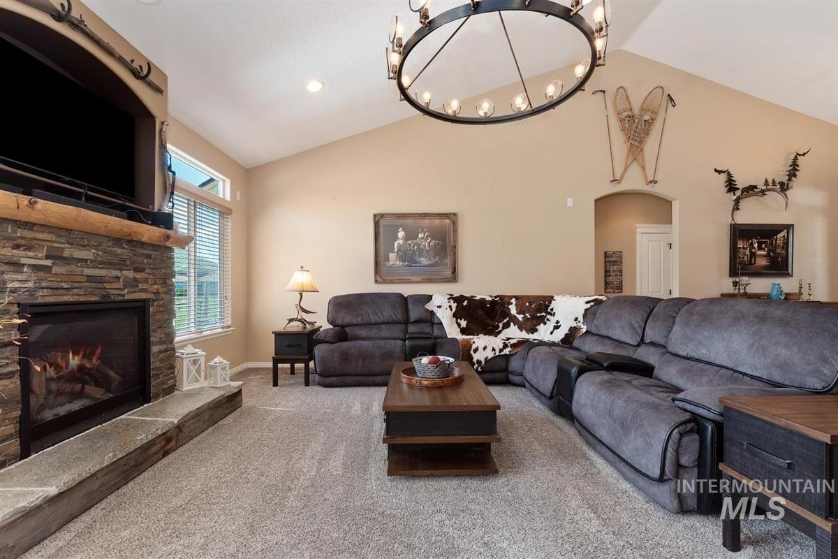 9415 N Highway 52, Horseshoe Bend, Idaho 83629, 3 Bedrooms, 2 Bathrooms, Residential For Sale, Price $1,380,000,MLS 98988172