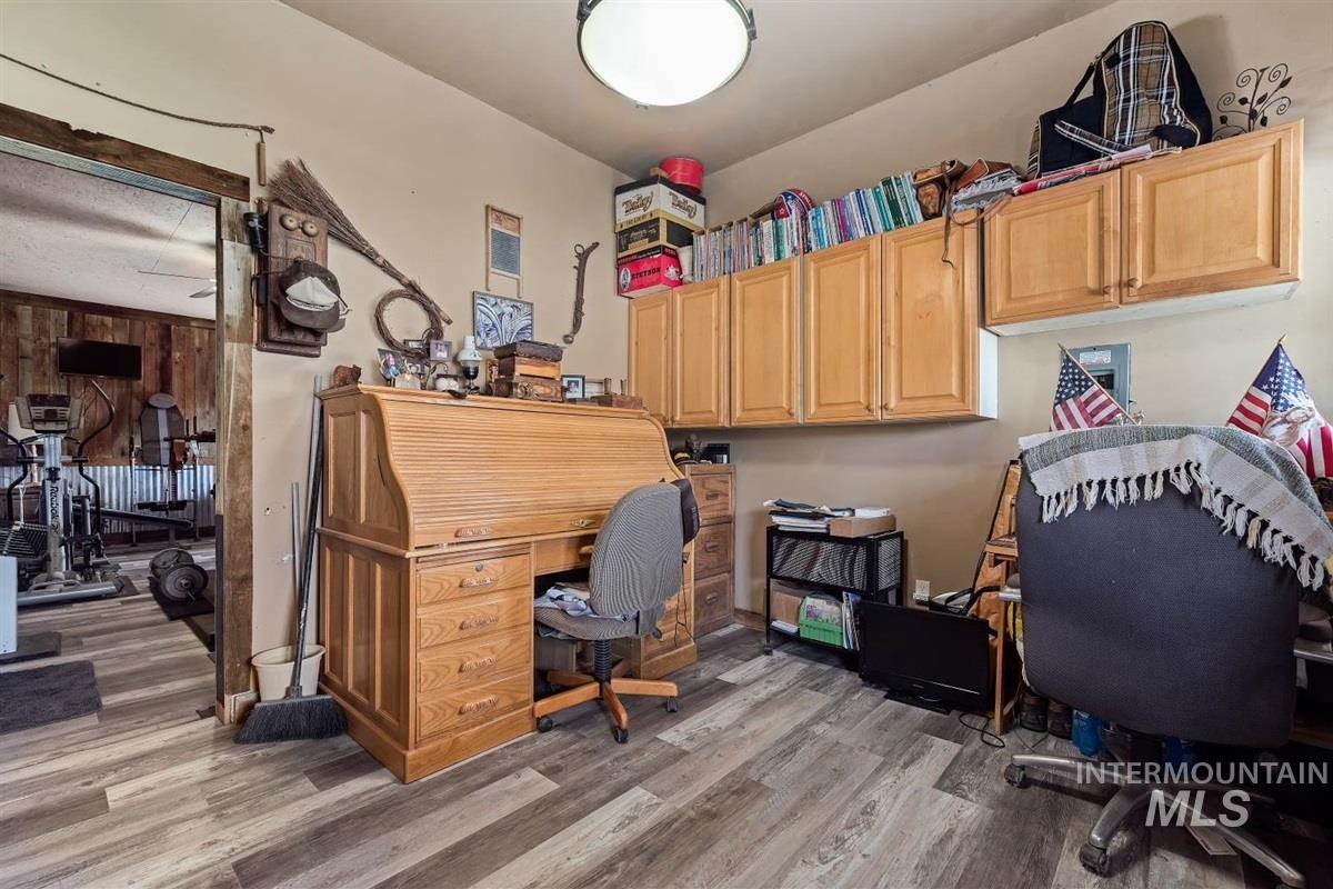 9415 N Highway 52, Horseshoe Bend, Idaho 83629, 3 Bedrooms, 2 Bathrooms, Residential For Sale, Price $1,380,000,MLS 98988172
