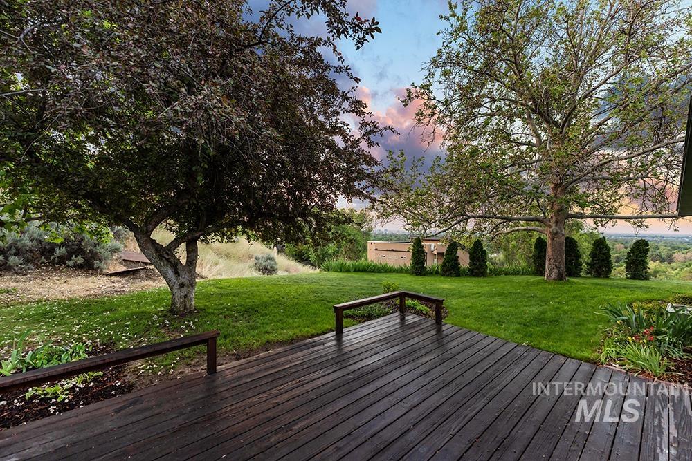 4440 N Ginzel, Boise, Idaho 83703-4218, 4 Bedrooms, 3 Bathrooms, Residential For Sale, Price $999,900, 98988173