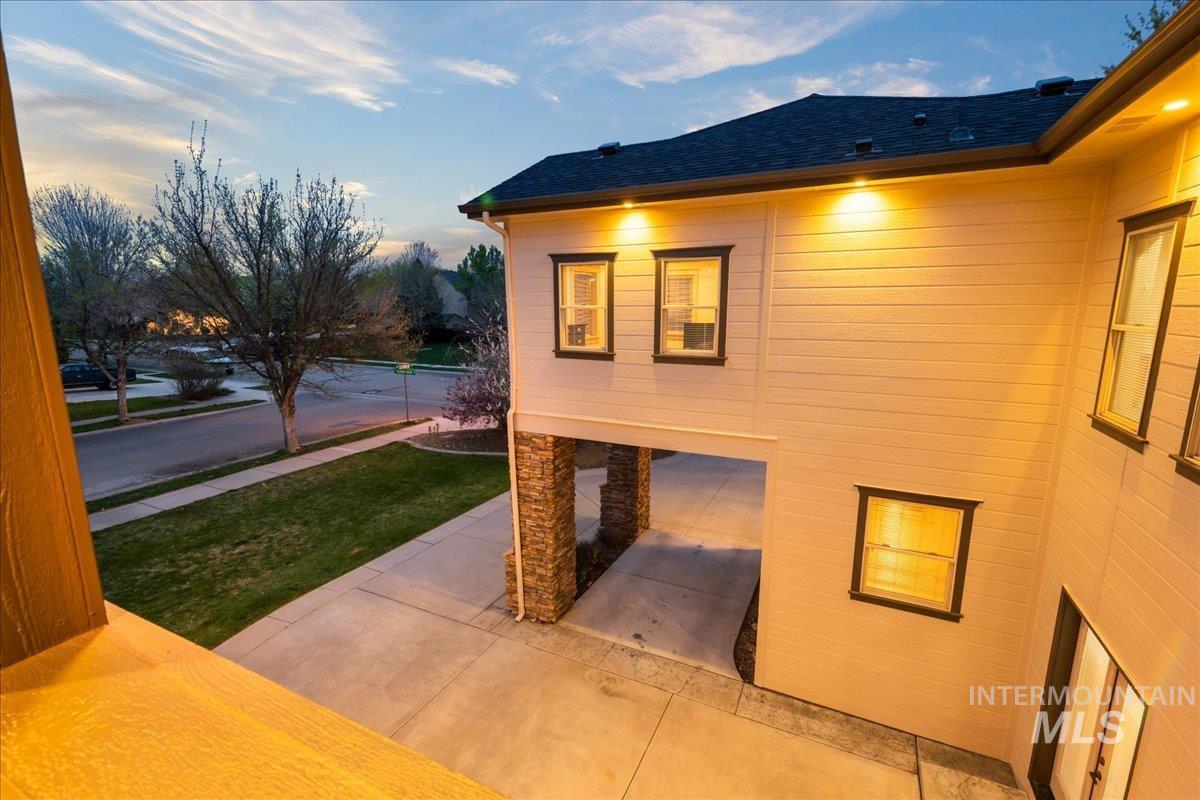 1896 E Meadow Creek Dr., Meridian, Idaho 83646, 4 Bedrooms, 2.5 Bathrooms, Residential For Sale, Price $579,900, 98988174
