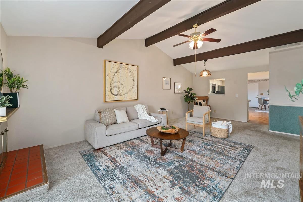 7123 W Cascade Dr, Boise, Idaho 83704-8633, 2 Bedrooms, 1.5 Bathrooms, Residential For Sale, Price $339,000, 98988179
