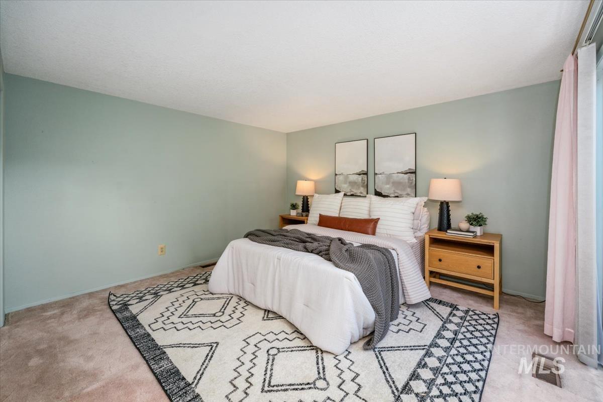7123 W Cascade Dr, Boise, Idaho 83704-8633, 2 Bedrooms, 1.5 Bathrooms, Residential For Sale, Price $339,000, 98988179