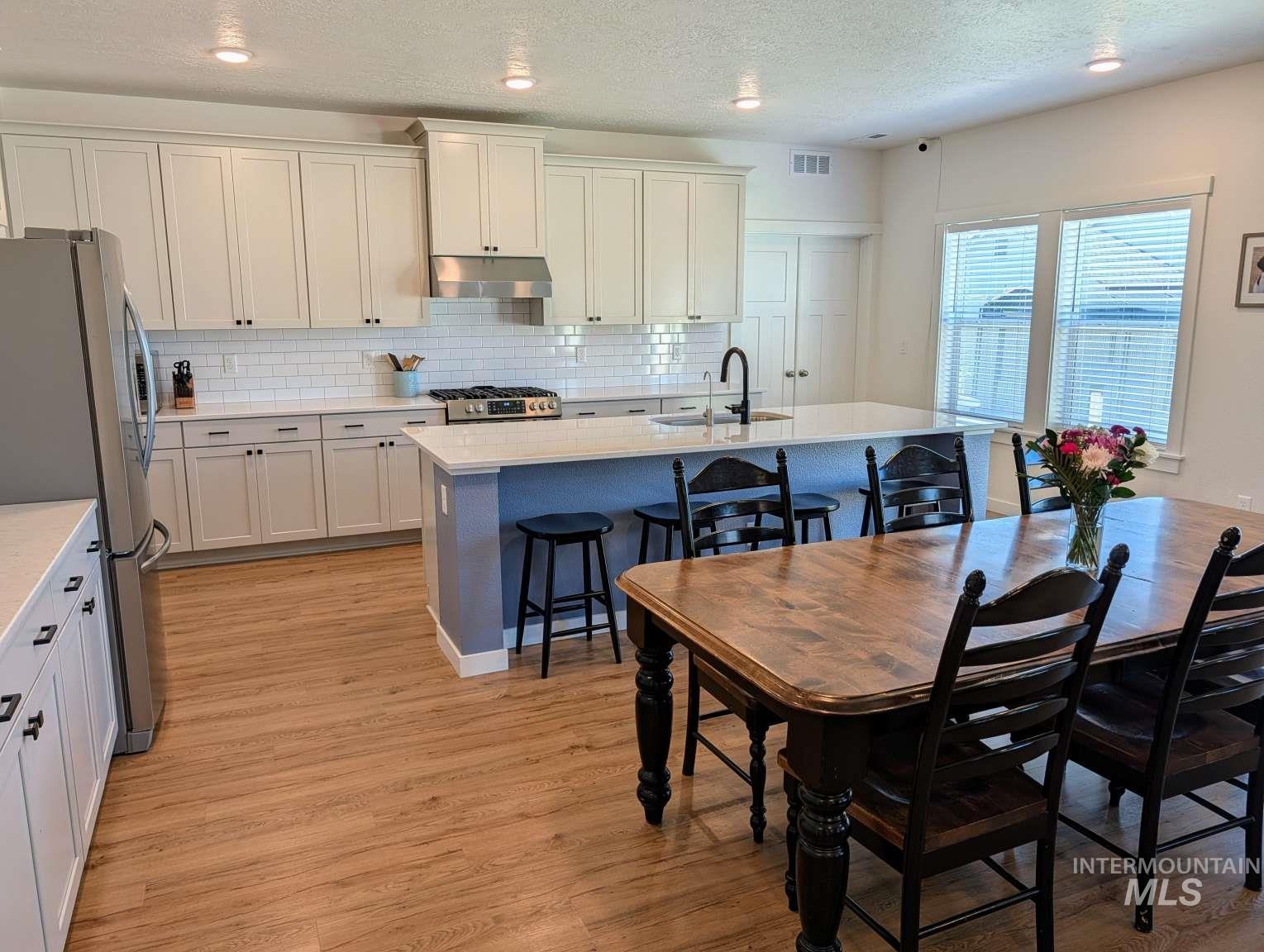 7664 E Lafayette St, Nampa, Idaho 83687, 5 Bedrooms, 3 Bathrooms, Residential For Sale, Price $685,000, 98988180