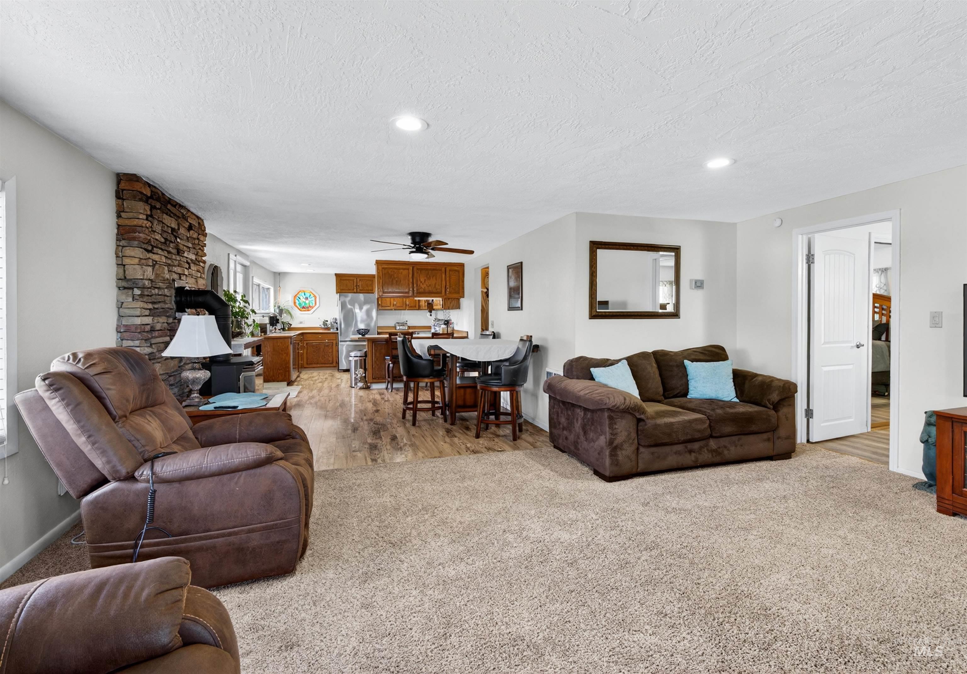 930 1/2 N 11 St., Payette, Idaho 83661, 3 Bedrooms, 1 Bathroom, Residential For Sale, Price $400,000, 98988182