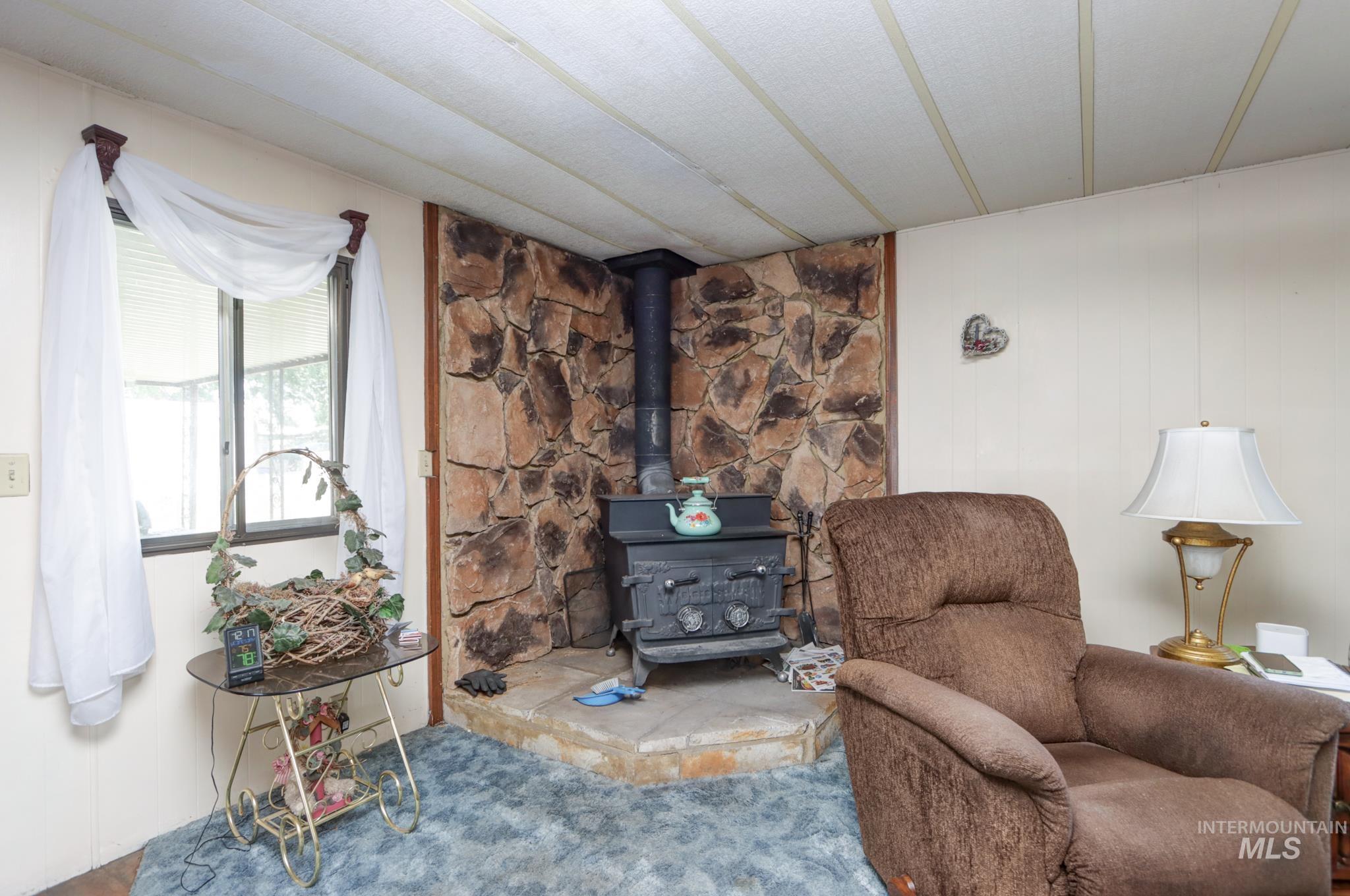 701 Monte Vista Drive, Emmett, Idaho 83617, 3 Bedrooms, 2 Bathrooms, Residential For Sale, Price $93,500,MLS 98988188