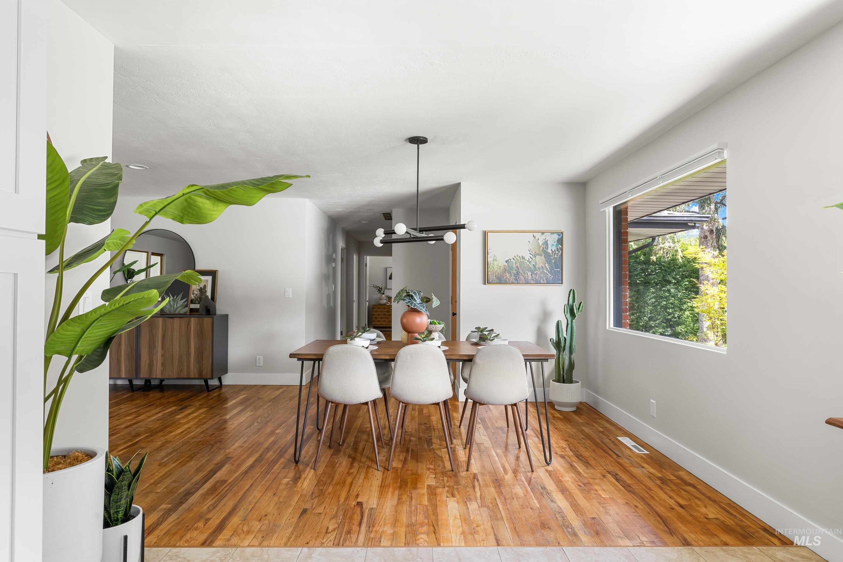 6607 W Fairfield Ave, Boise, Idaho 83709, 3 Bedrooms, 2 Bathrooms, Residential For Sale, Price $599,900, 98988202