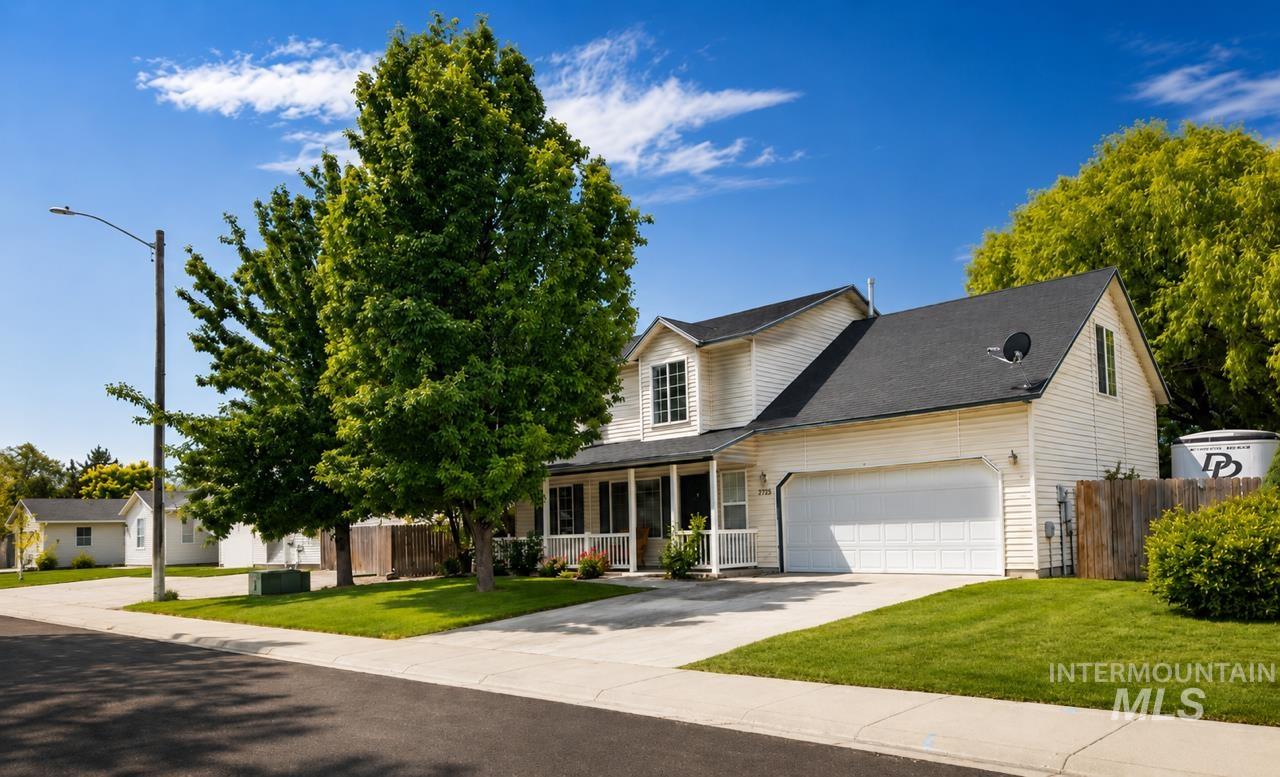 2125 S Plateau Dr., Nampa, Idaho 83686, 5 Bedrooms, 2.5 Bathrooms, Residential For Sale, Price $379,900, 98988203
