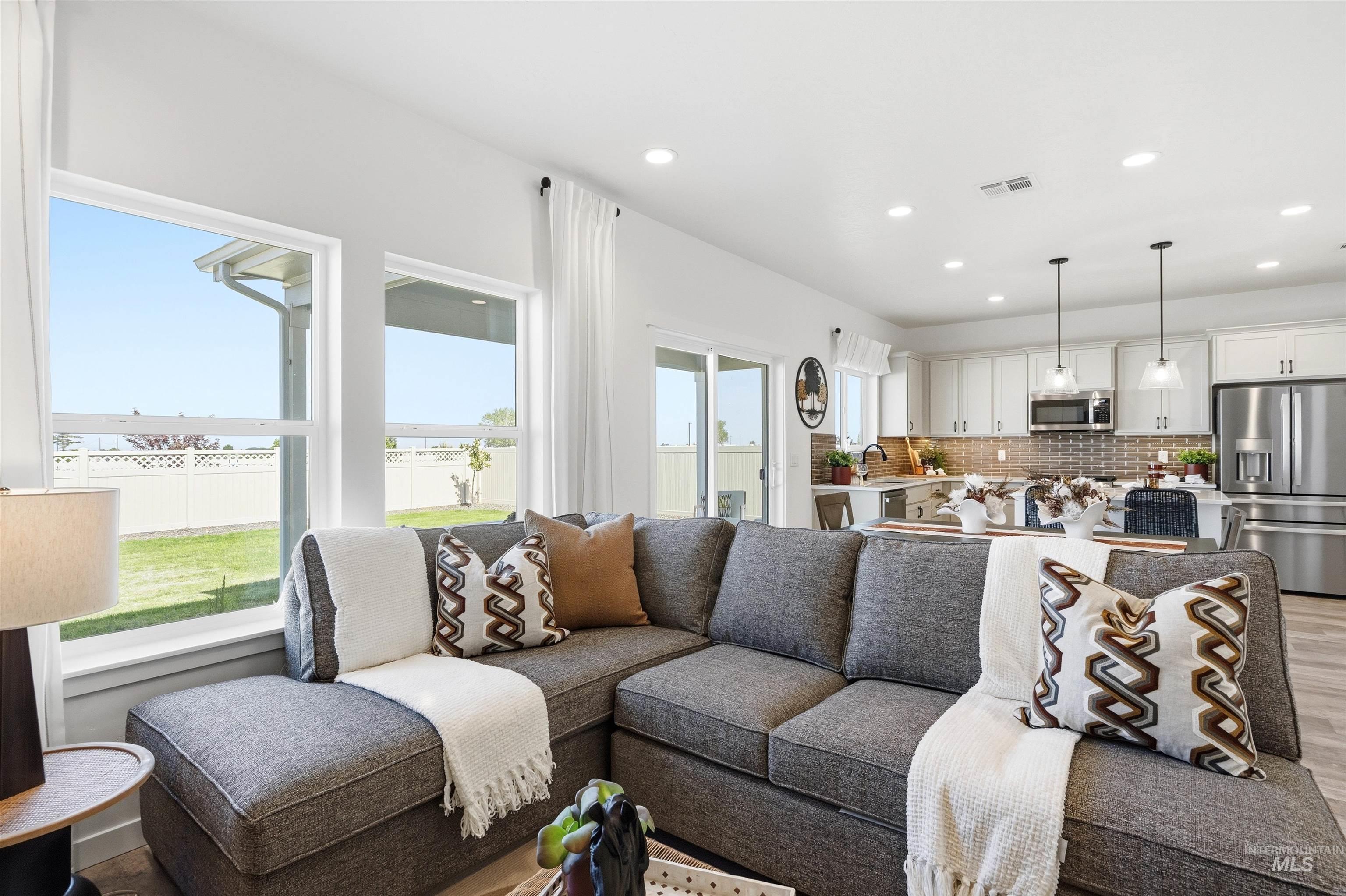 3434 W Caddisfly St., Kuna, Idaho 83634, 3 Bedrooms, 2.5 Bathrooms, Residential For Sale, Price $400,990, 98988204