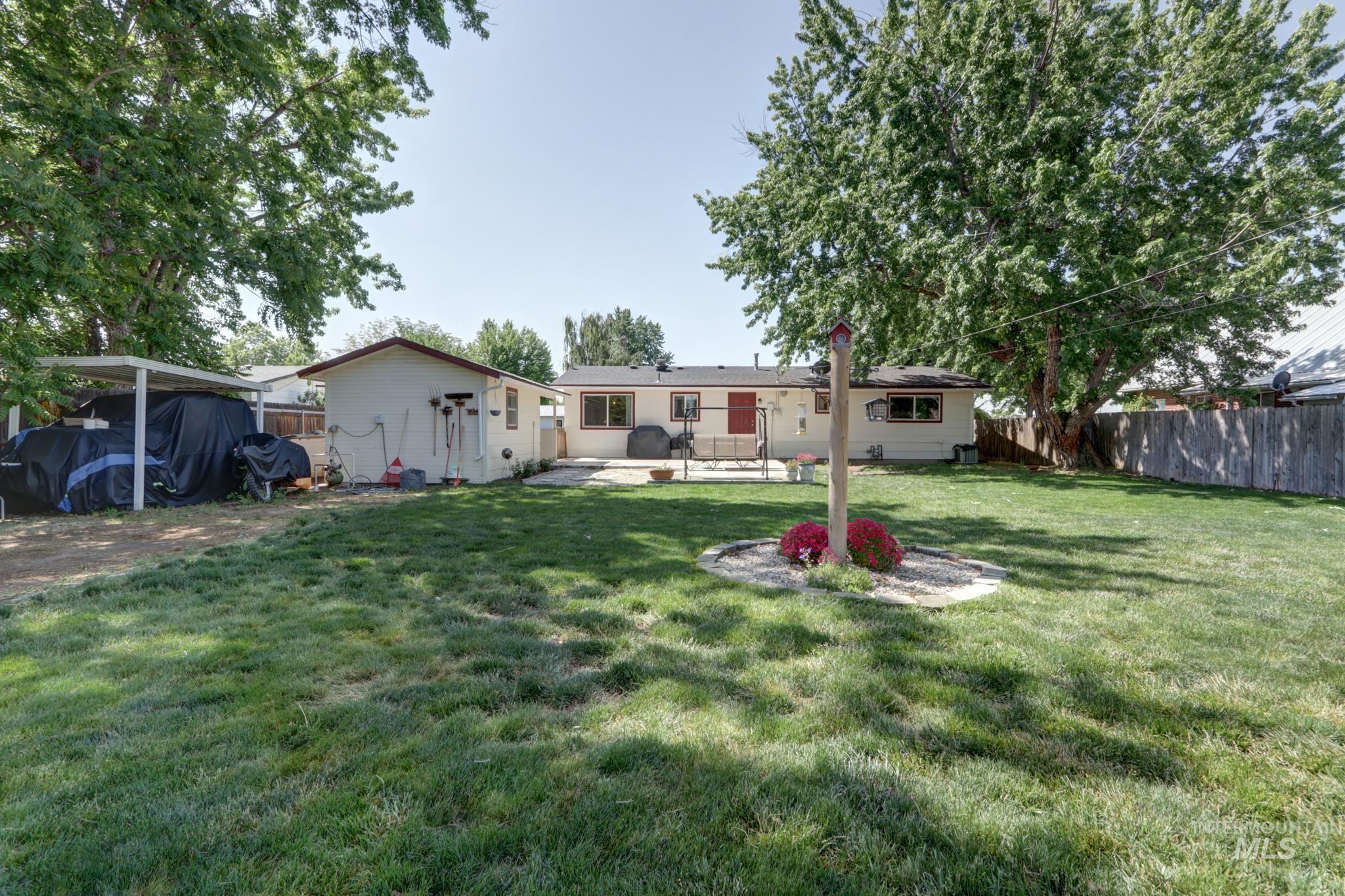 546 W Third, Emmett, Idaho 83617, 3 Bedrooms, 1.5 Bathrooms, Residential For Sale, Price $355,000, 98988206