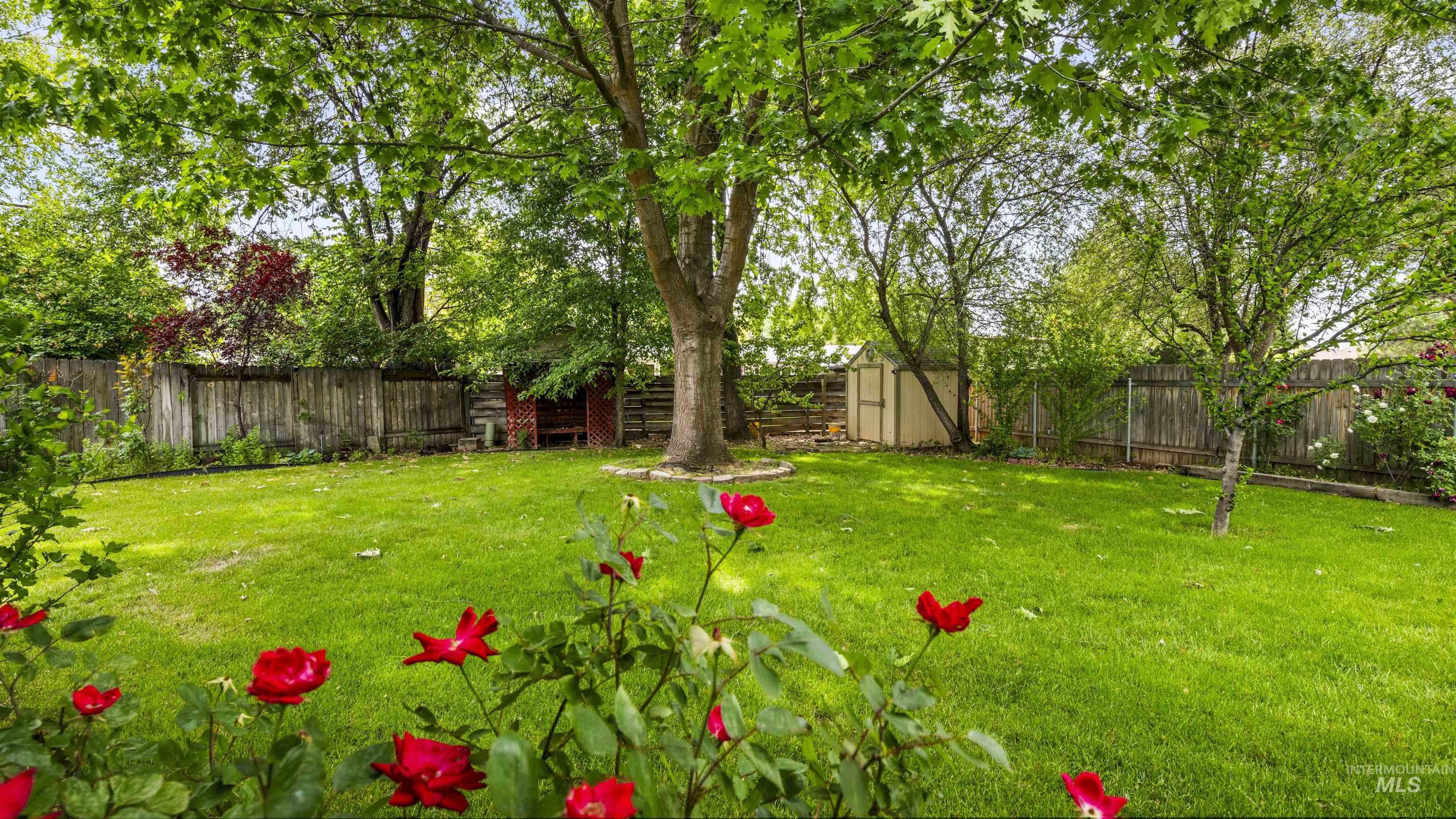 3541 N Pepperwood Dr., Boise, Idaho 83704, 4 Bedrooms, 3 Bathrooms, Residential For Sale, Price $489,900, 98988215