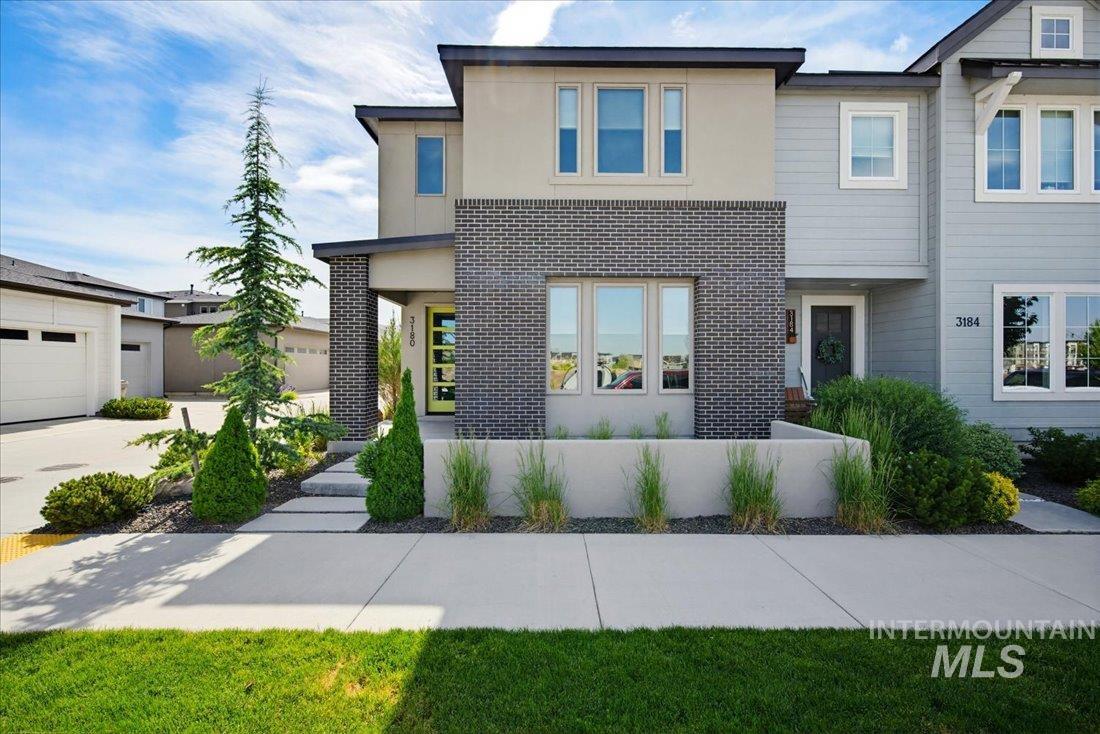 3180 S Barnside Way, Boise, Idaho 83716, 3 Bedrooms, 2.5 Bathrooms, Residential For Sale, Price $728,000, 98988221