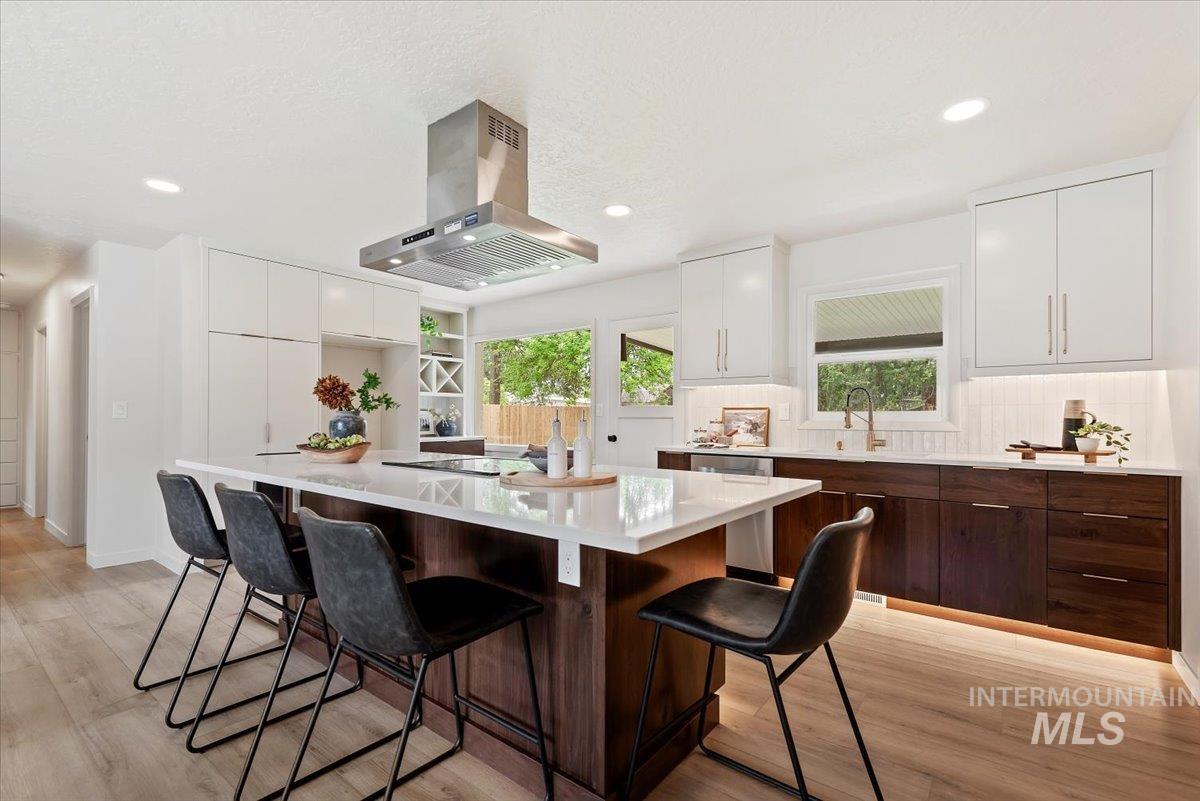 6615 W Ashland Dr, Boise, Idaho 83709, 5 Bedrooms, 2 Bathrooms, Residential For Sale, Price $649,900, 98988222