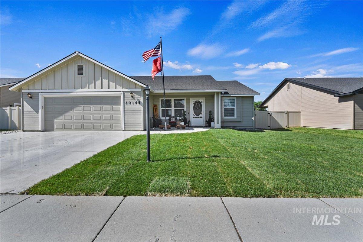 20145 Kremmwood Dr., Notus, Idaho 83656, 3 Bedrooms, 2 Bathrooms, Residential For Sale, Price $389,900, 98988226