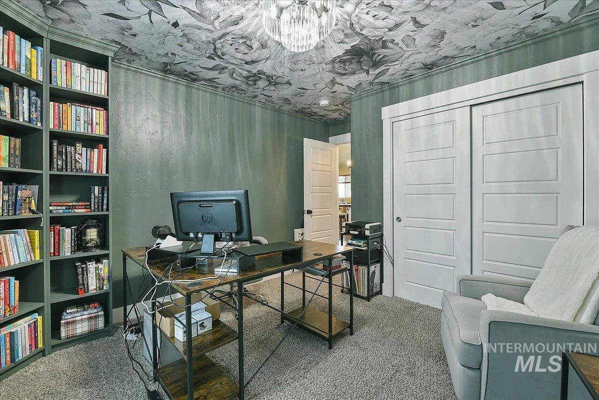 20145 Kremmwood Dr., Notus, Idaho 83656, 3 Bedrooms, 2 Bathrooms, Residential For Sale, Price $389,900, 98988226
