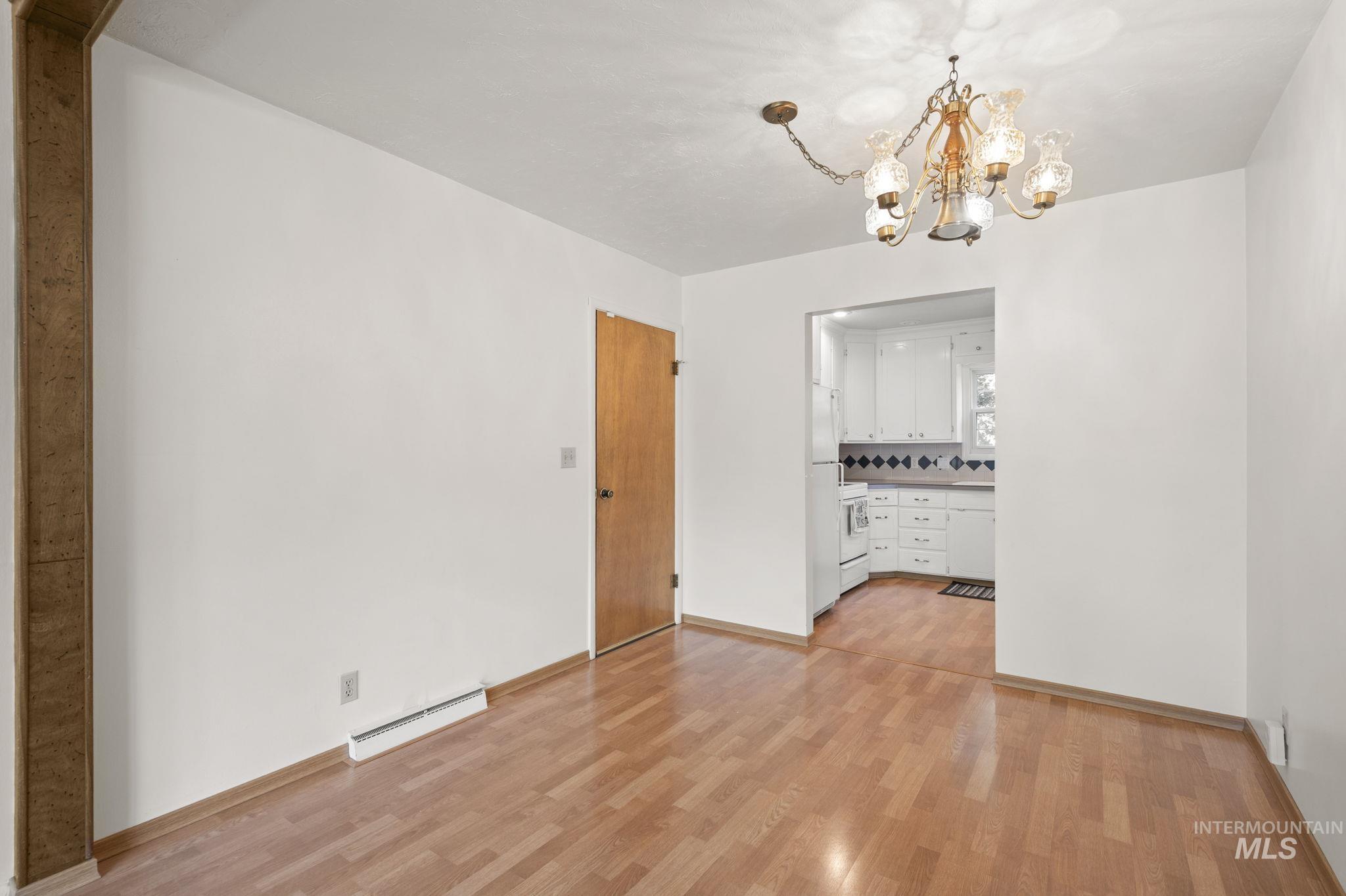 4410 W Clinton St., Boise, Idaho 83706, 3 Bedrooms, 1 Bathroom, Residential For Sale, Price $399,000, 98988228