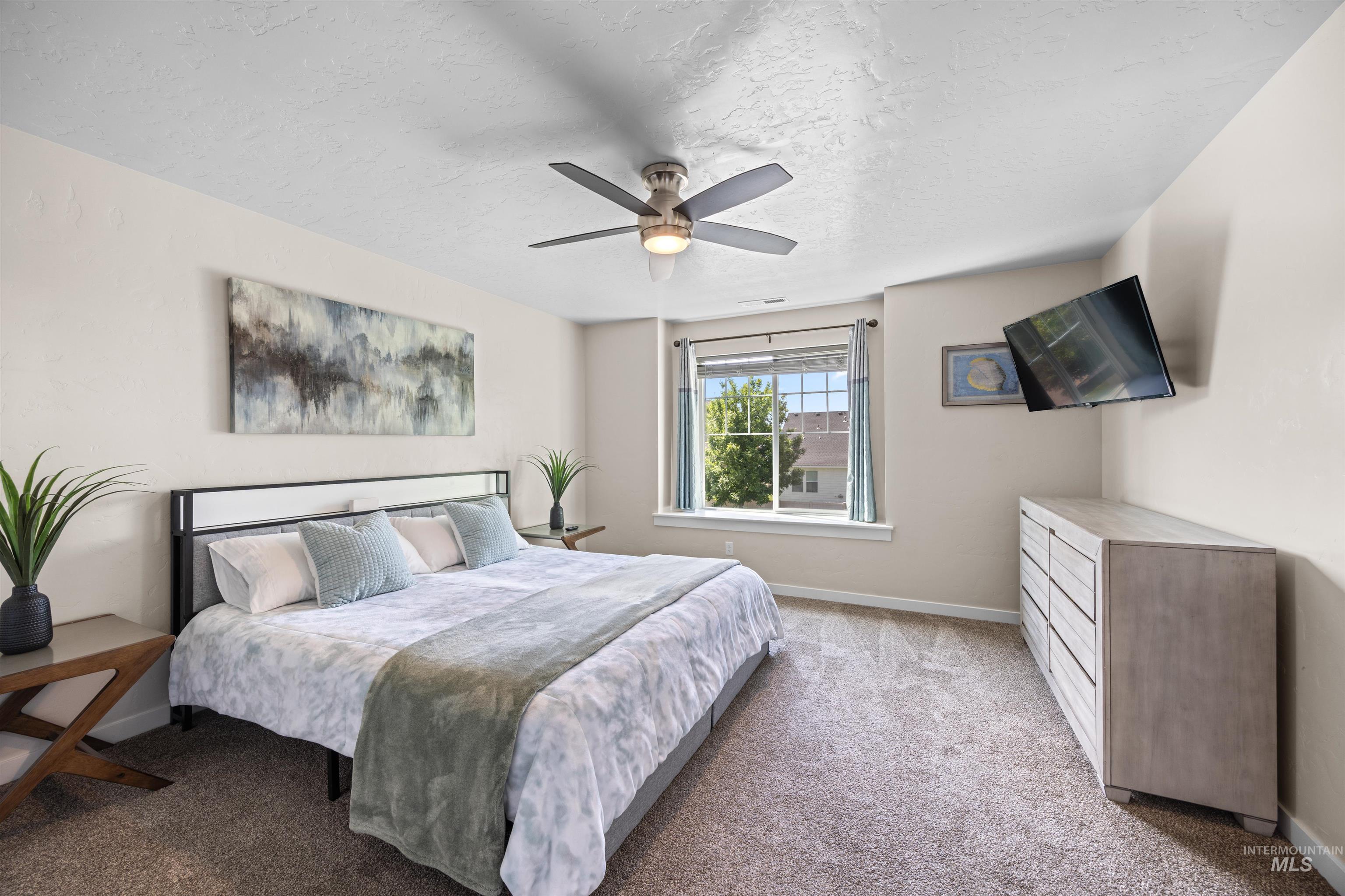 700 E Boardwalk Row Dr., Meridian, Idaho 83642, 3 Bedrooms, 2.5 Bathrooms, Residential For Sale, Price $420,000, 98988234