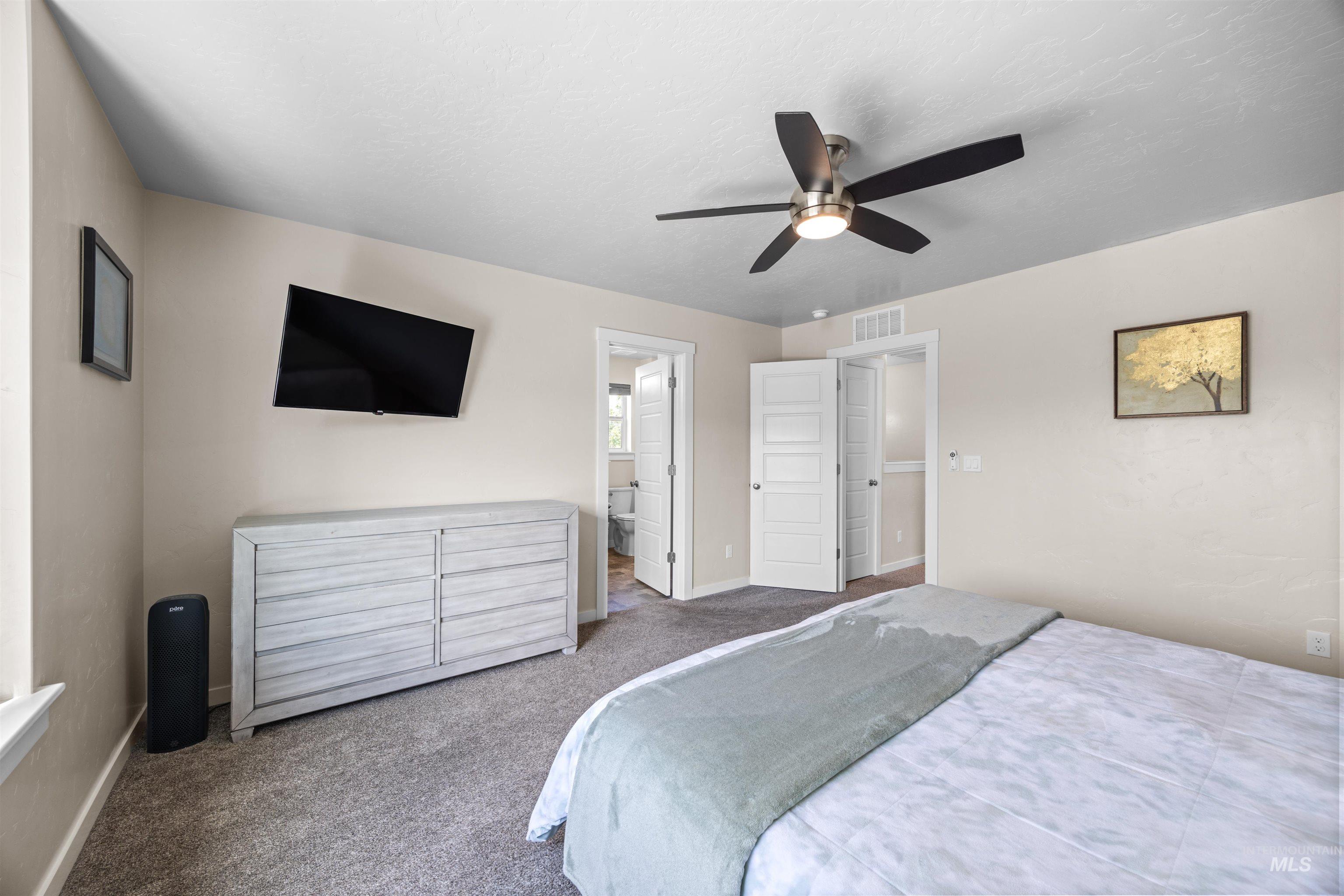 700 E Boardwalk Row Dr., Meridian, Idaho 83642, 3 Bedrooms, 2.5 Bathrooms, Residential For Sale, Price $420,000, 98988234