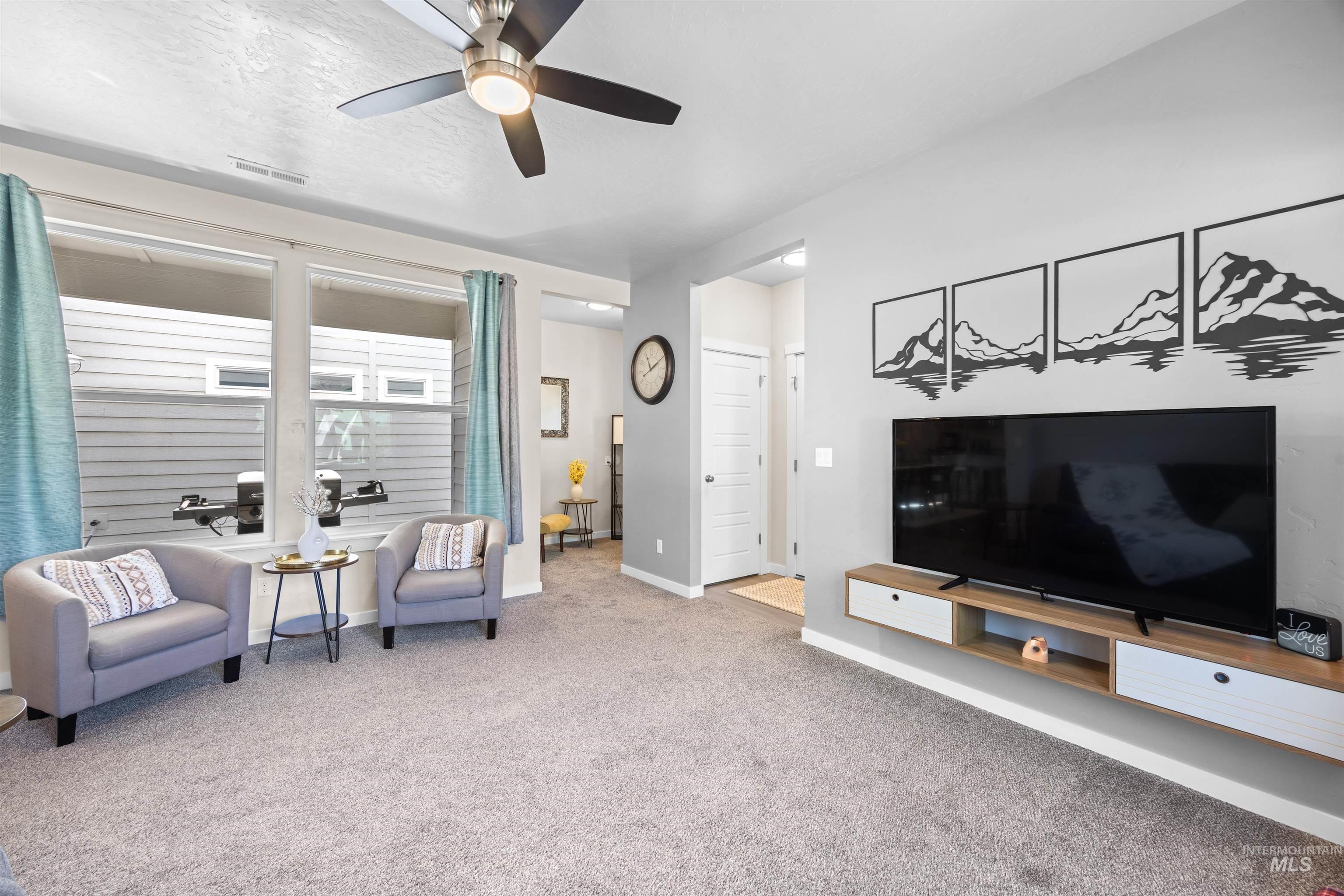 700 E Boardwalk Row Dr., Meridian, Idaho 83642, 3 Bedrooms, 2.5 Bathrooms, Residential For Sale, Price $420,000, 98988234