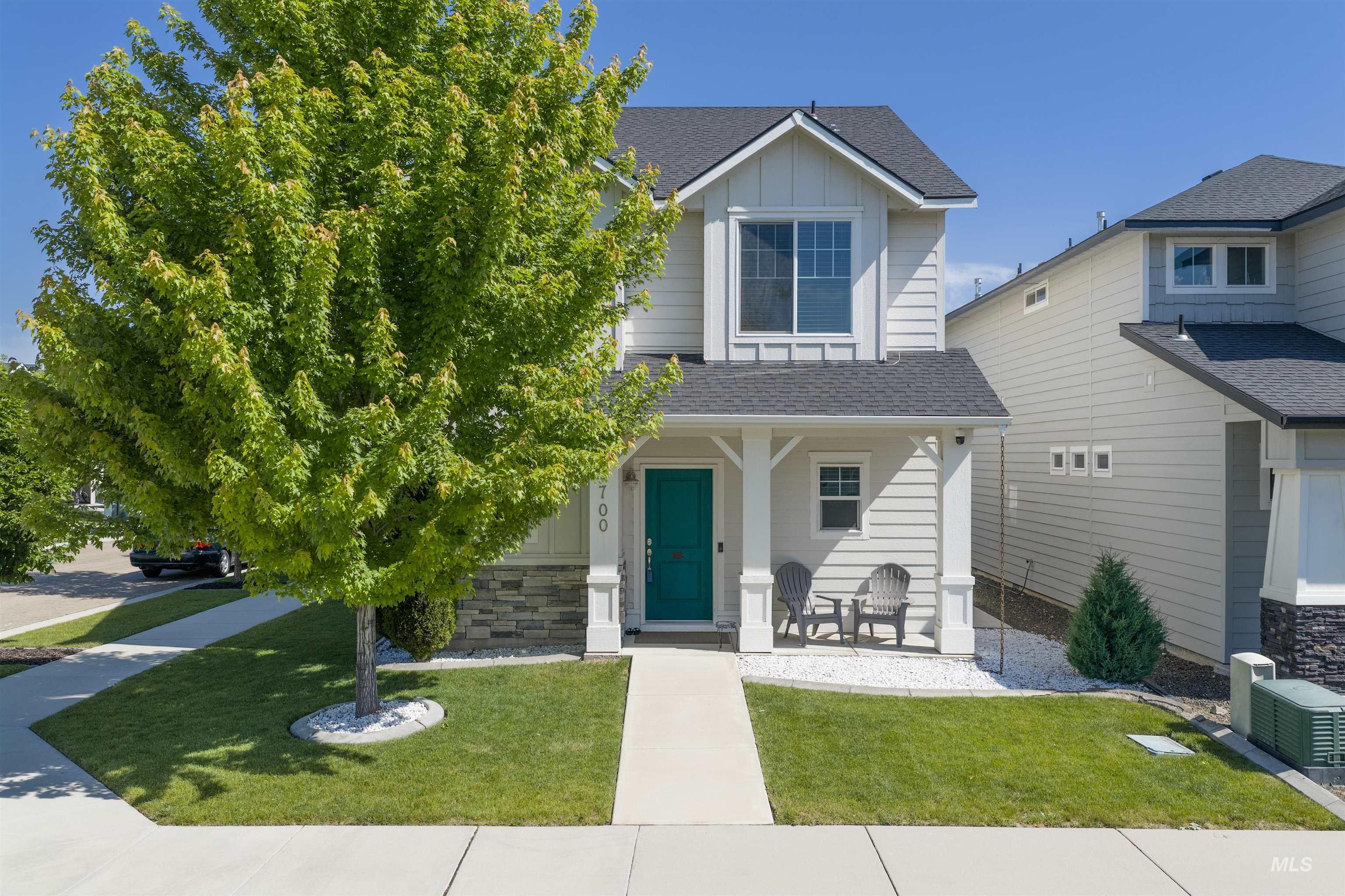 700 E Boardwalk Row Dr., Meridian, Idaho 83642, 3 Bedrooms, 2.5 Bathrooms, Residential For Sale, Price $420,000, 98988234