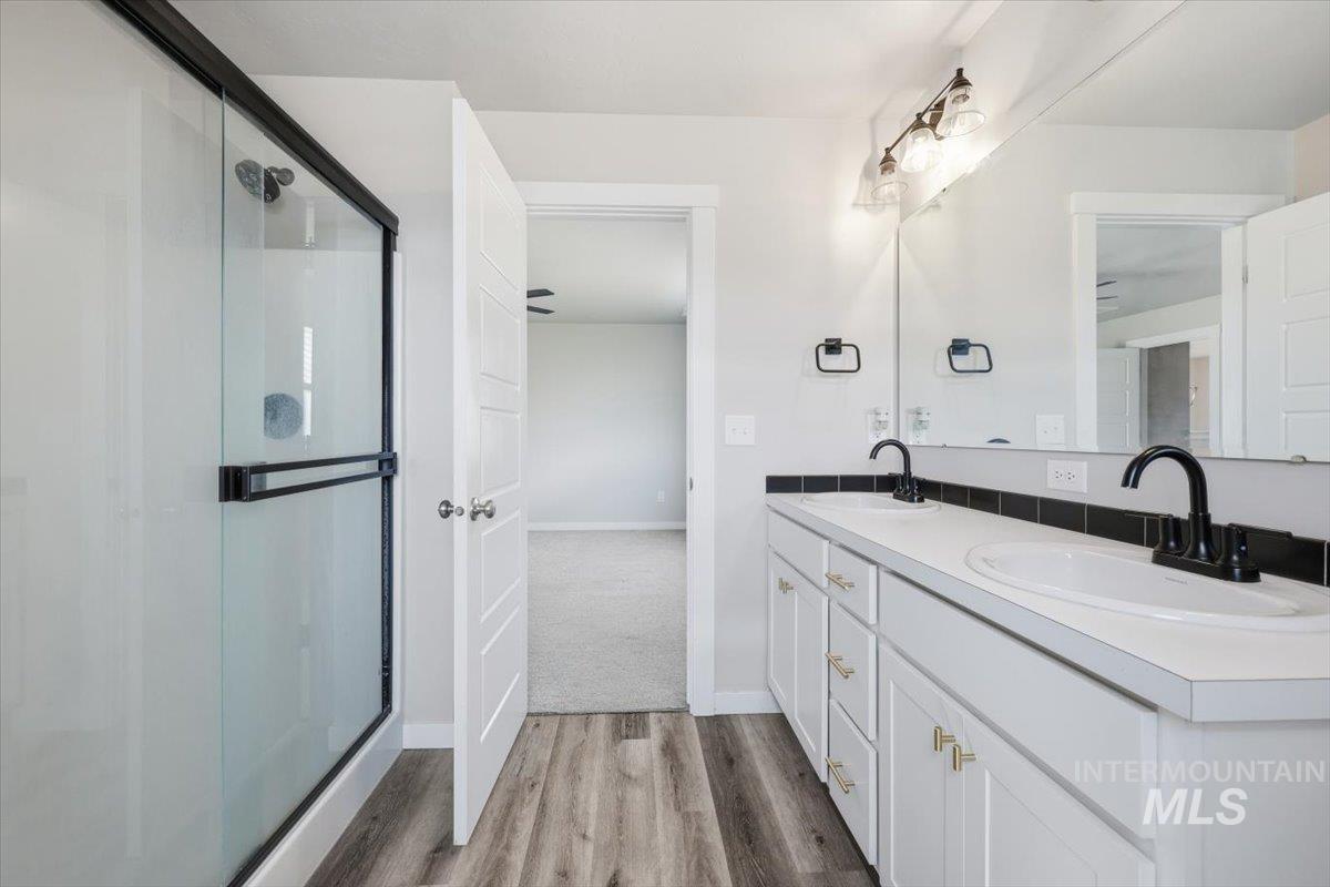 4882 W Lesina St, Meridian, Idaho 92835-1840, 3 Bedrooms, 2.5 Bathrooms, Residential For Sale, Price $489,950, 98988240