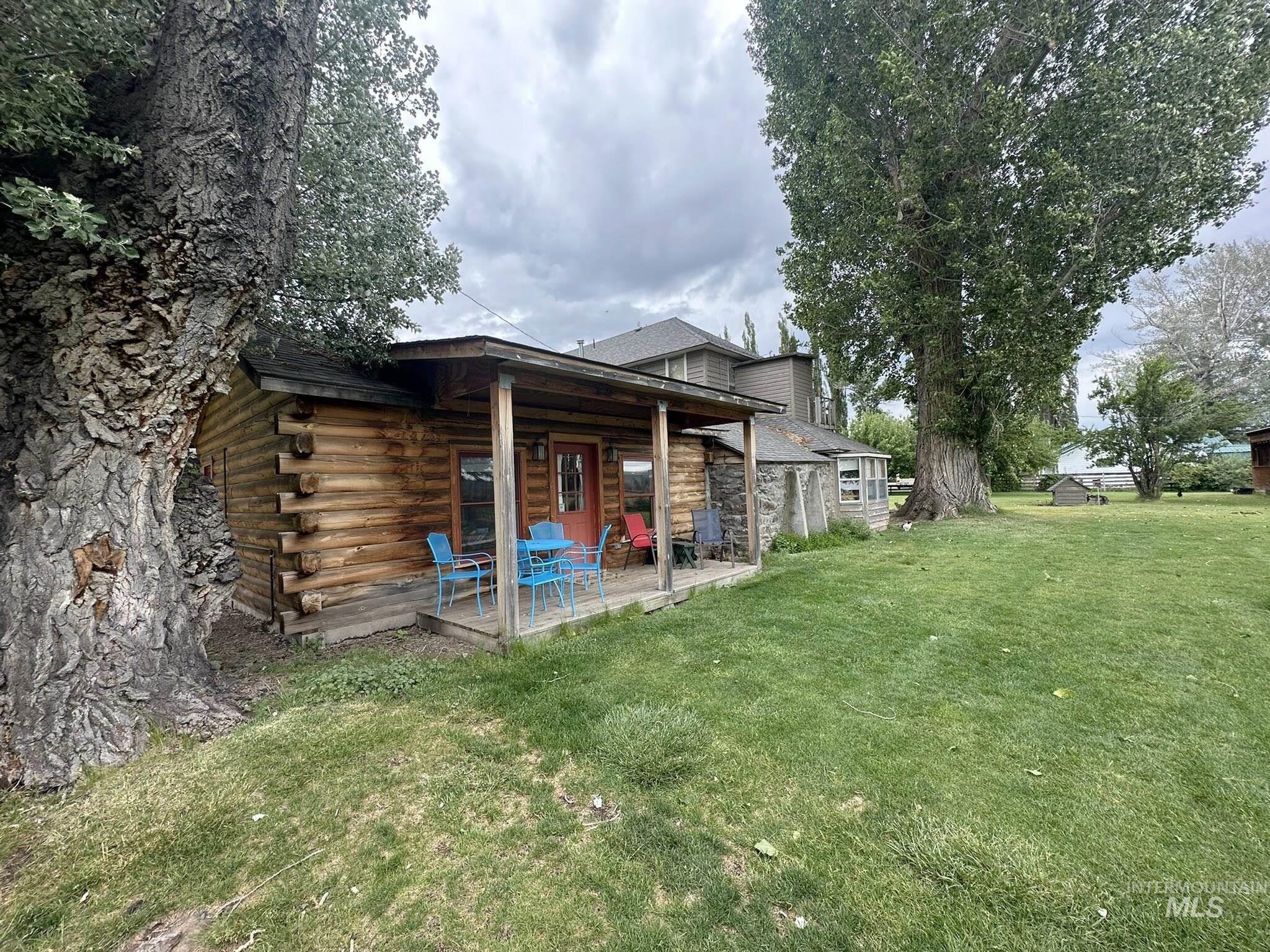 49130 Happy Valley Rd, Crane, Oregon 97722, 10 Bedrooms, Business/Commercial For Sale, Price $525,000, 98988241