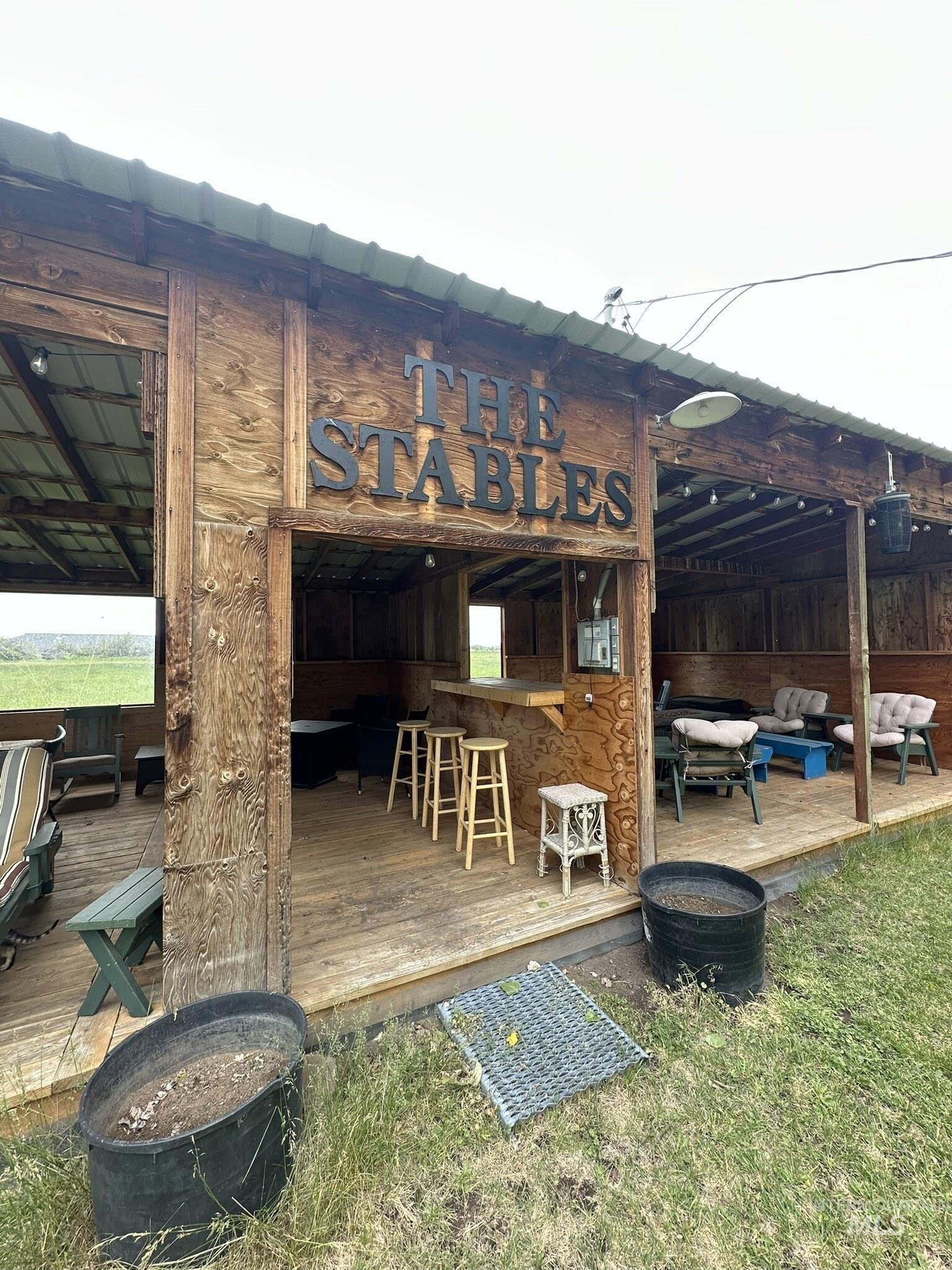 49130 Happy Valley Rd, Crane, Oregon 97722, 10 Bedrooms, Business/Commercial For Sale, Price $525,000,MLS 98988241